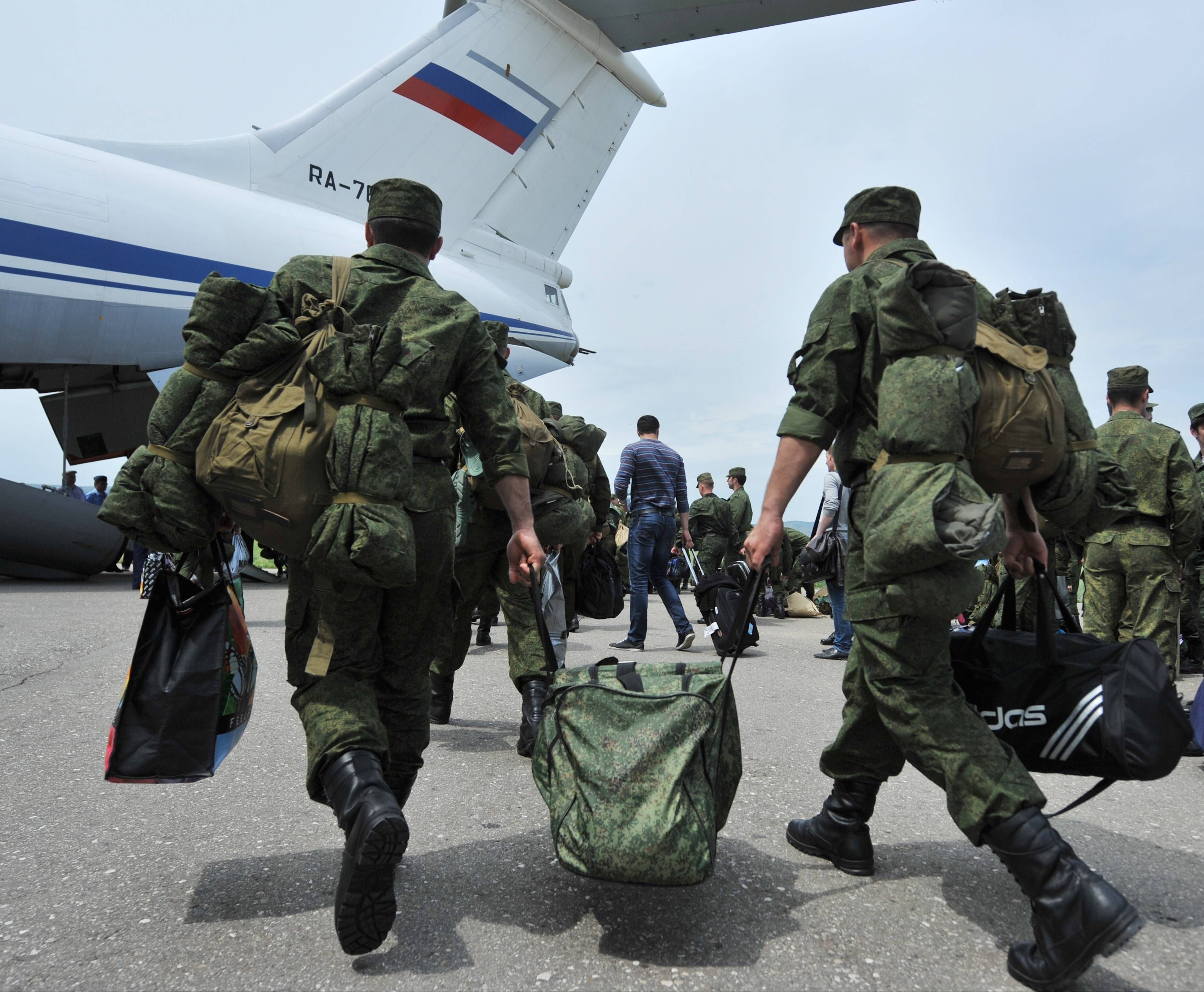 Russland soll bereits 10.000 Migranten an die Front geschickt haben. (Symbolbild)