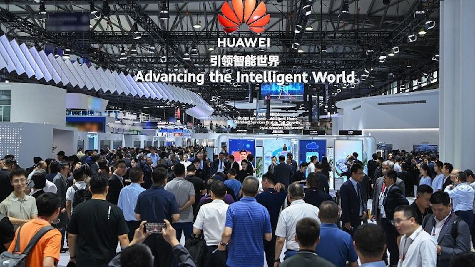 Huawei präsentierte beim Mobile World Congress (MWC) 2024 in Shanghai seine neuesten Innovationen.