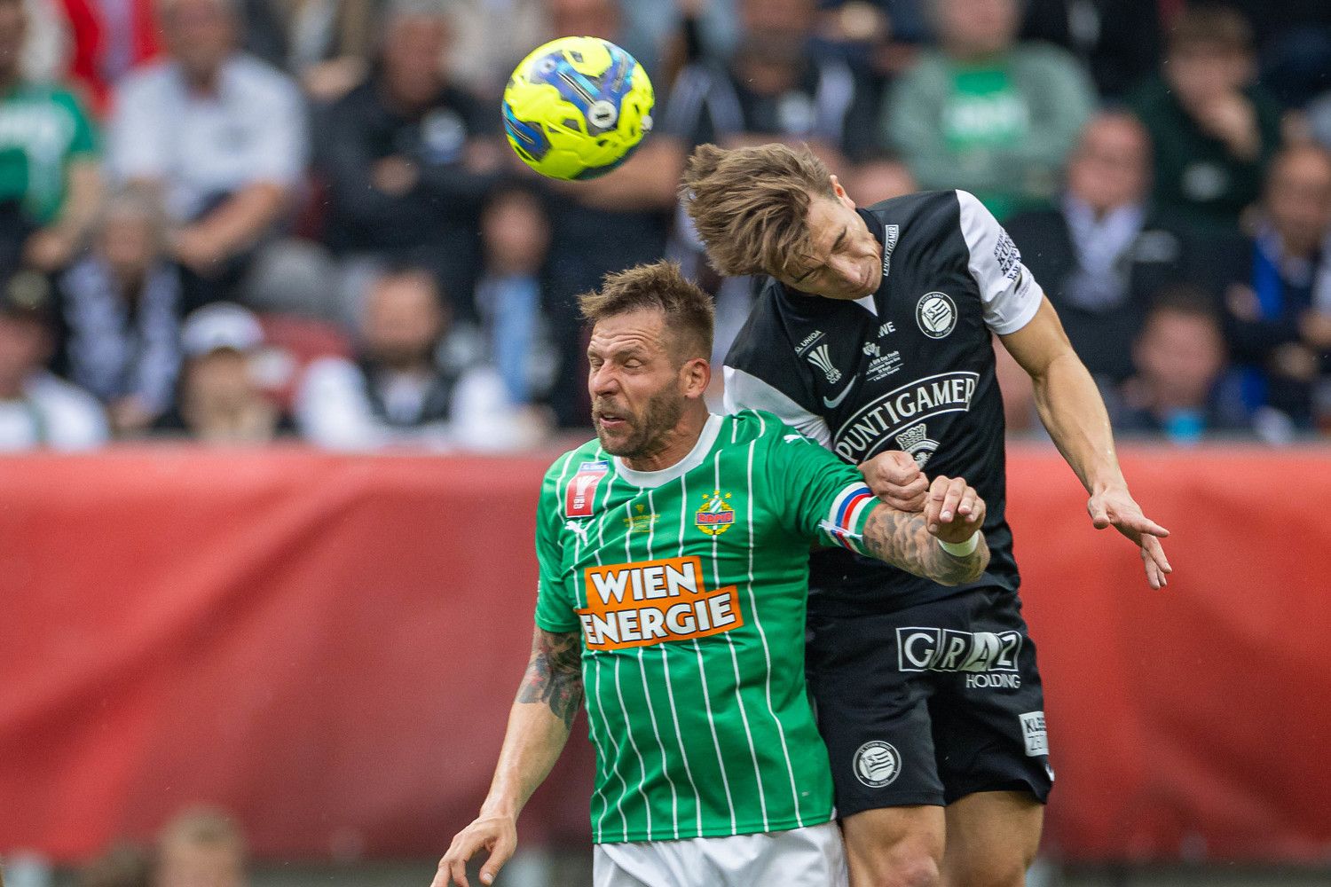 Rapid (hier Guido Burgstaller) trifft in der ersten Bundesliga-Runde auf Sturm Graz. 
