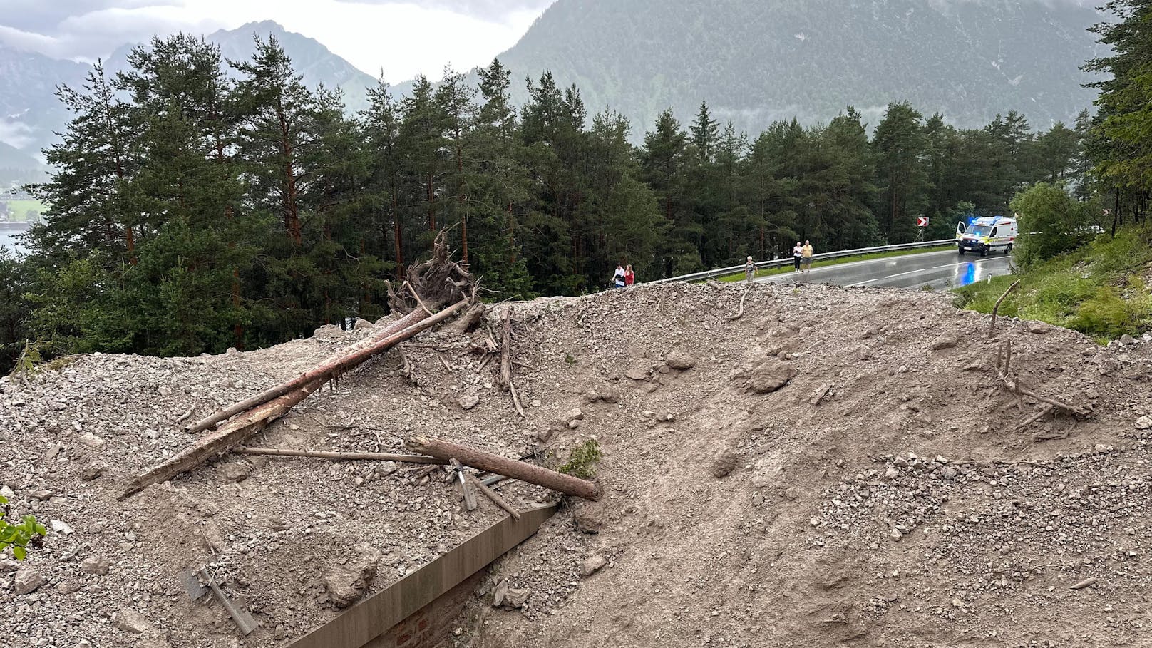 Murenabgang am Achensee – Gasthaus haarscharf verfehlt