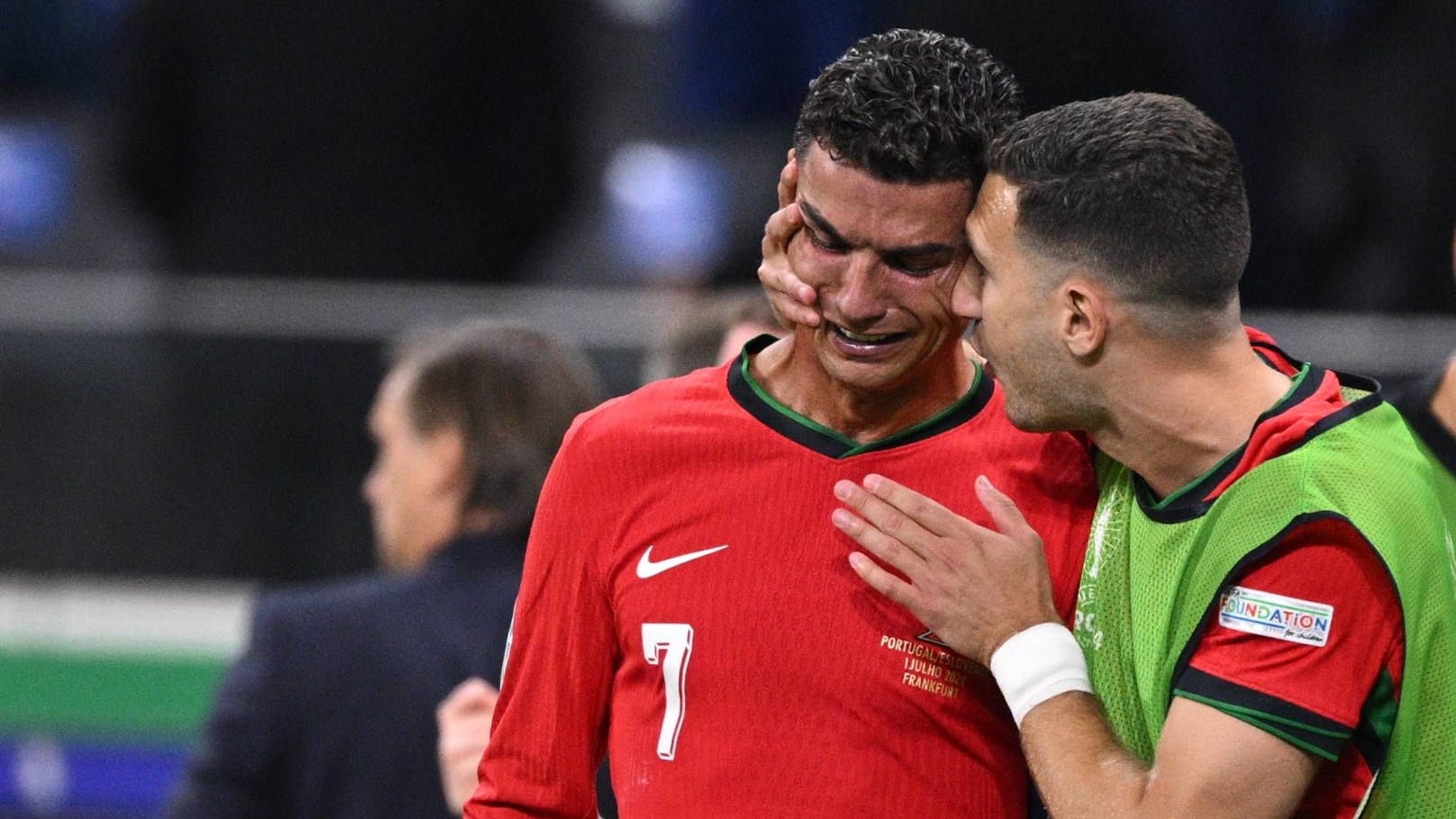 Elfer verschossen – Ronaldo bricht in Tränen aus