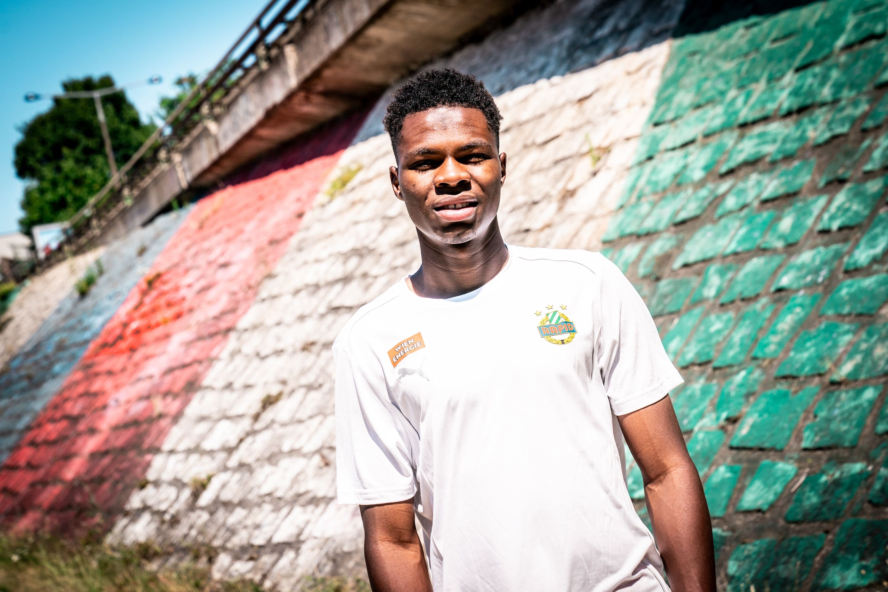 Rapid verpflichtet Mamadou Sangare.