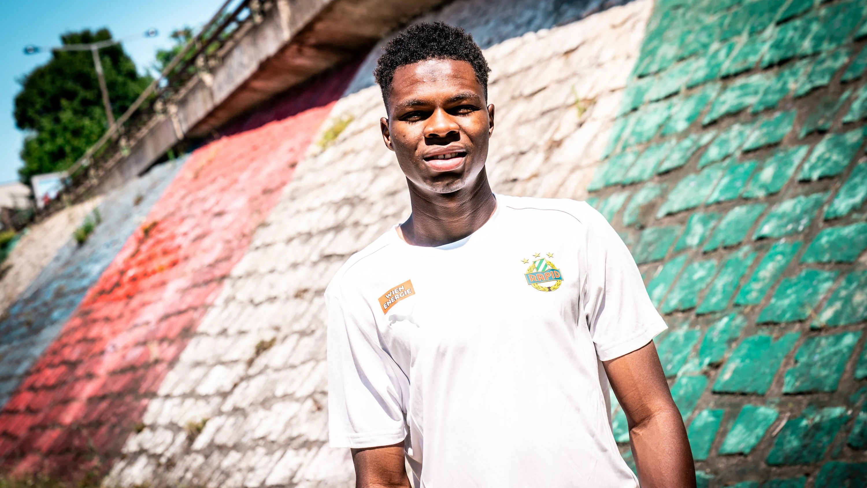 Rapid verpflichtet Mamadou Sangare.