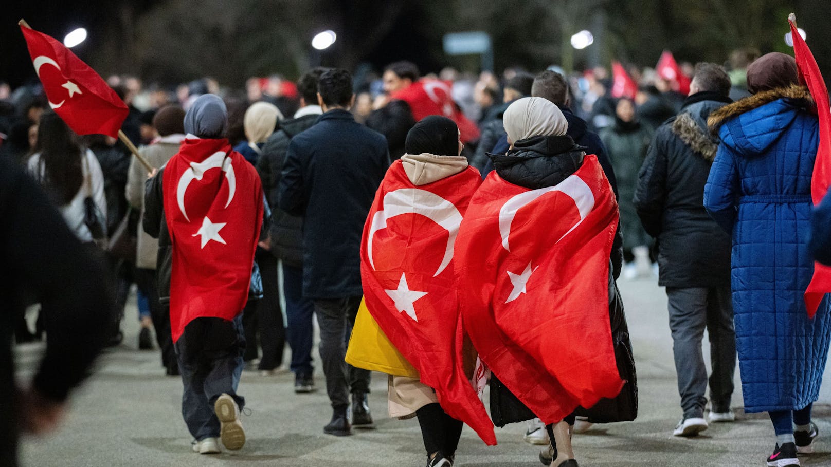Brennpunkt Wien: Polizei rüstet sich für Türkei-Hit