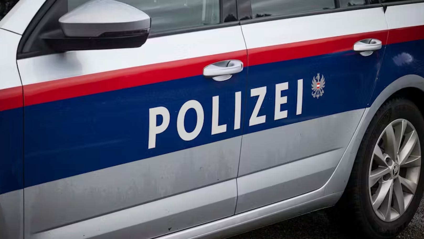 "Macheten-Mann" drohte – Polizeieinsatz vor Lokal