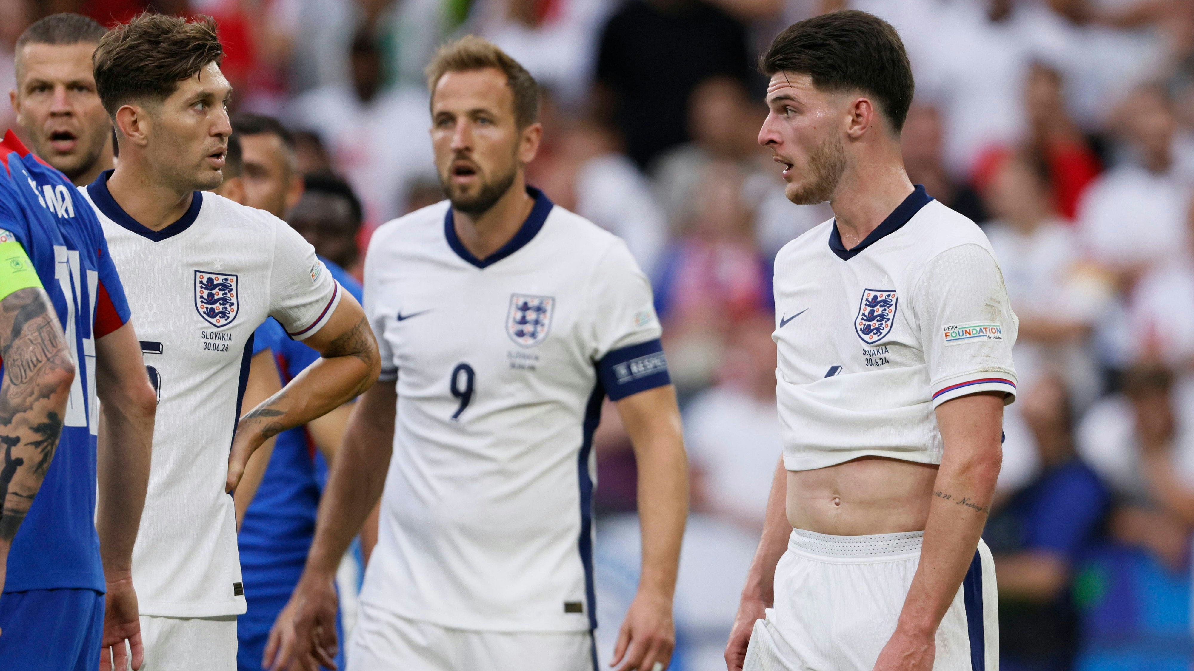 Die England-Stars müssen sich Kritik aus dem eigenen Land gefallen lassen.