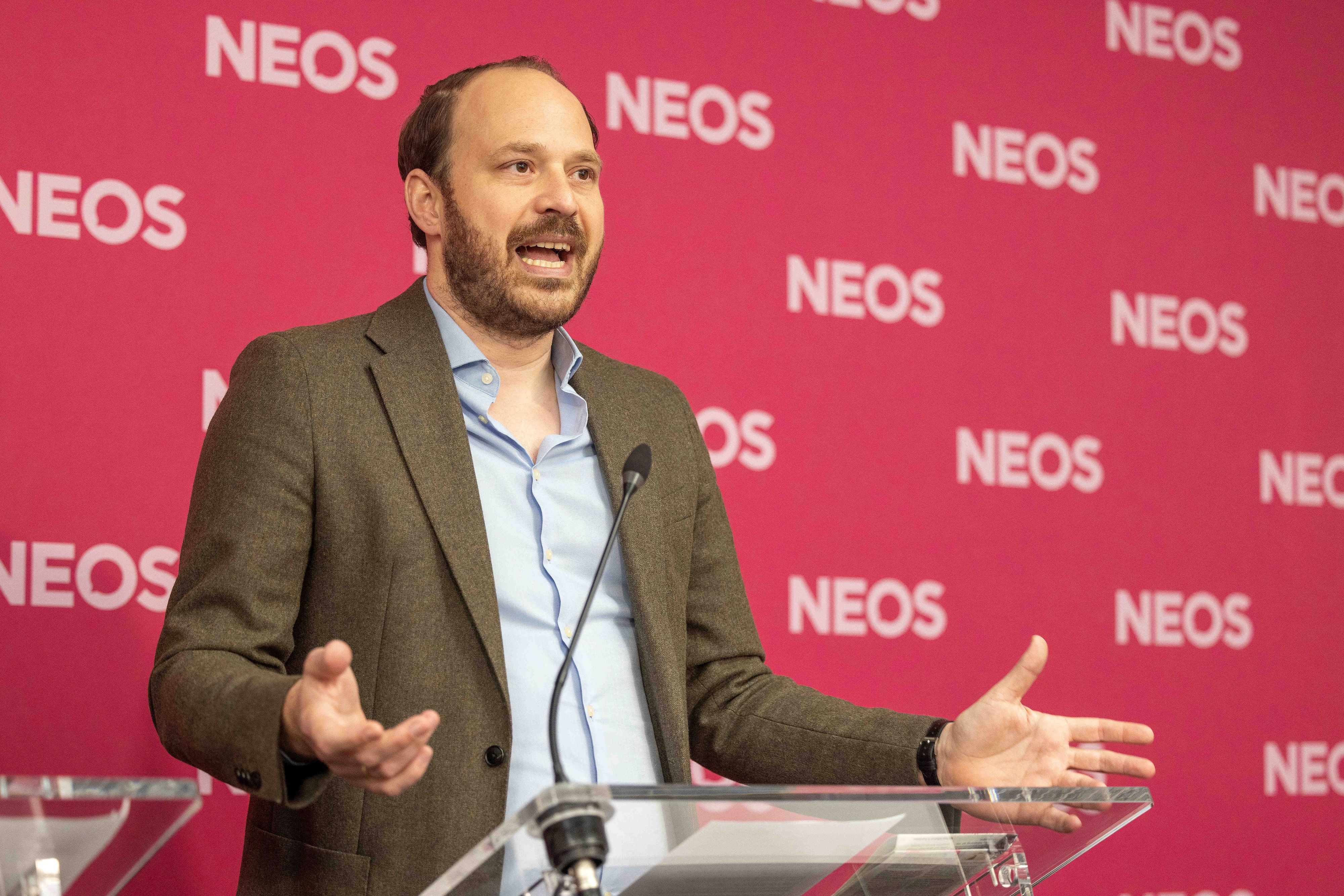 Nikolaus Scherak ist stellvertretender Klubobmann der NEOS.
