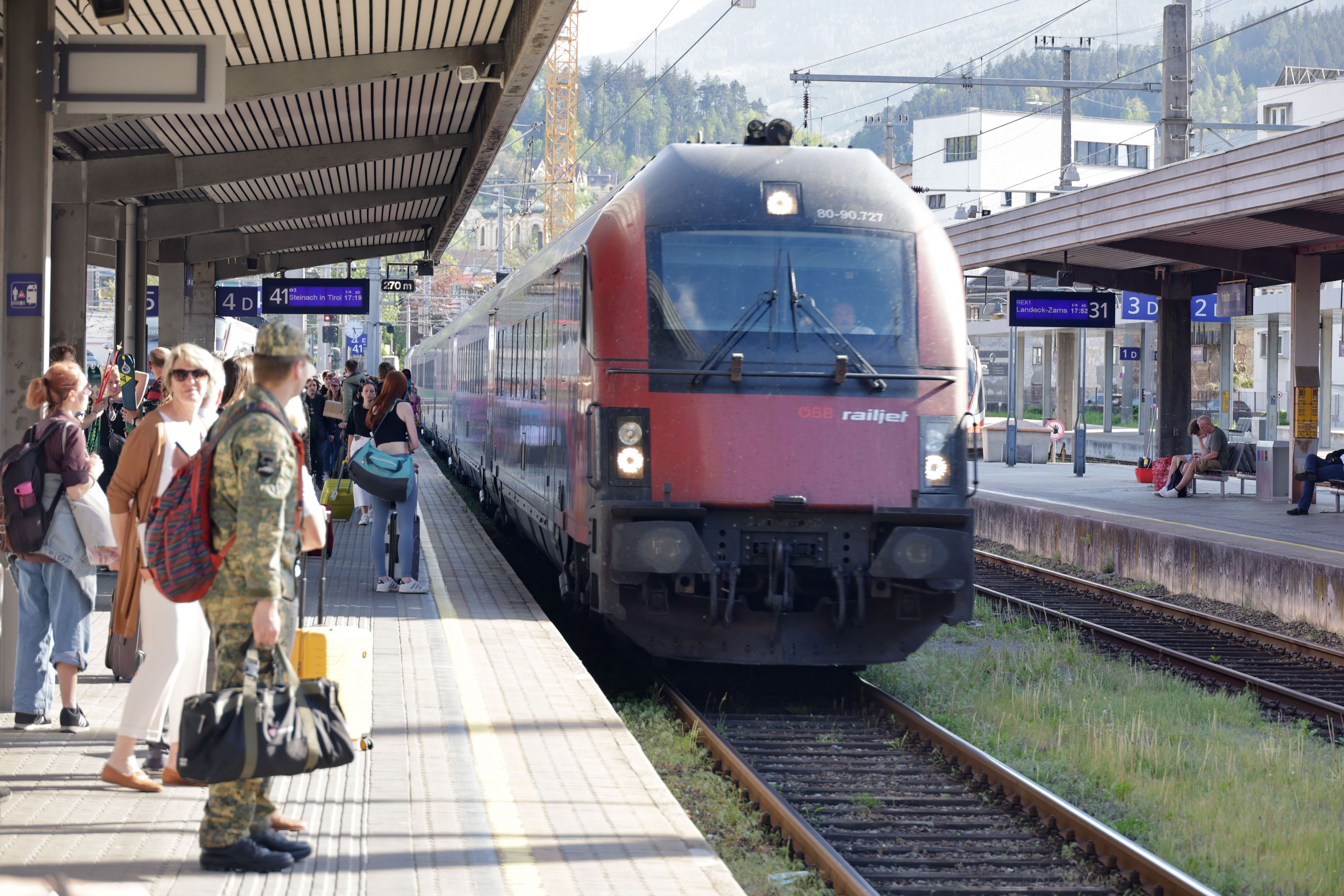 Die österreichischen Bundesbahnen setzen für die Mittel- sowie Langstrecke den 