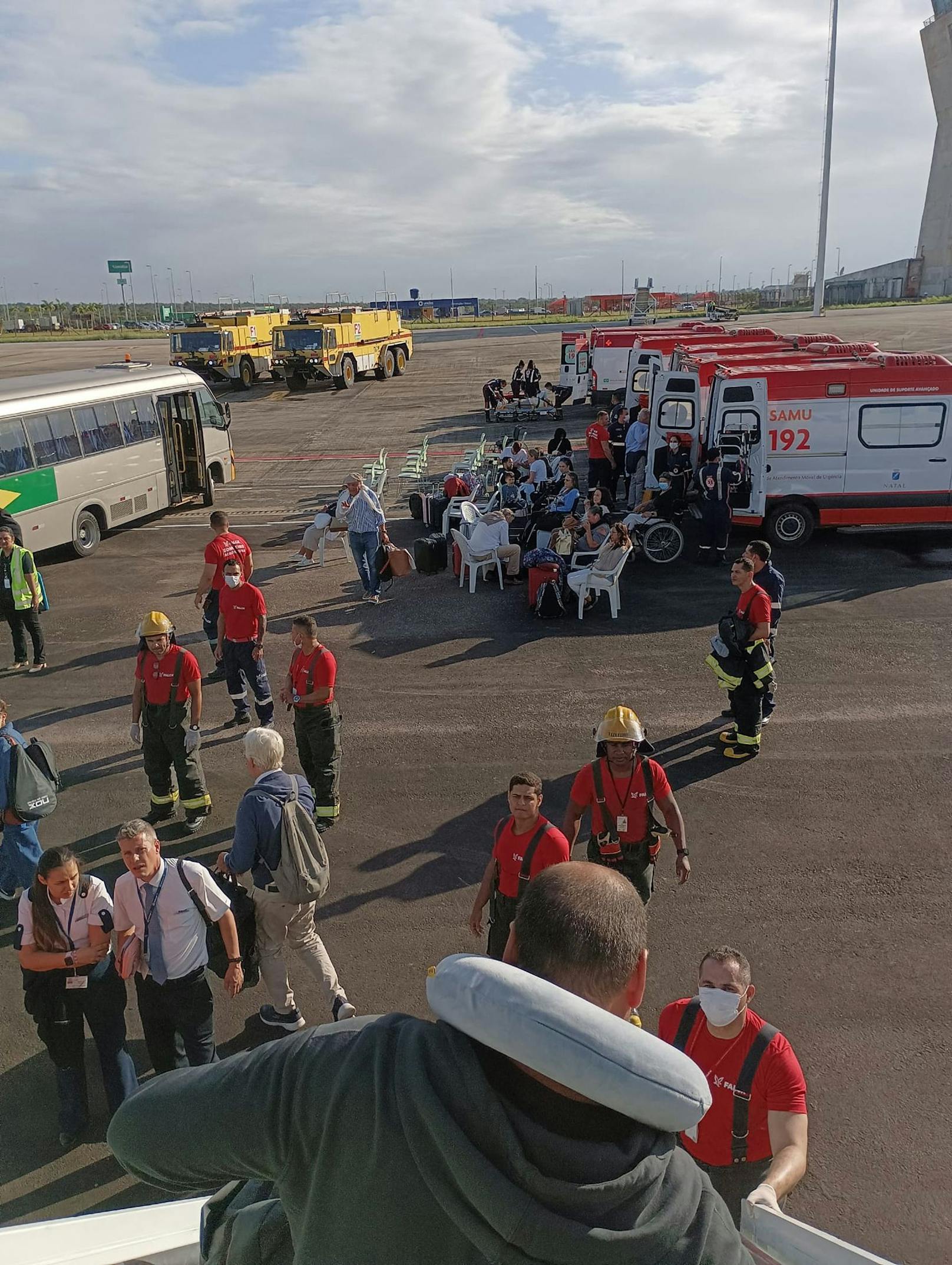 Flug UX045 geriet am 1. Juli 2024 auf dem Weg von Spanien nach Montevideo, Uruguay, in heftige Turbulenzen, musste wegen zahlreicher Verletzter notlanden.