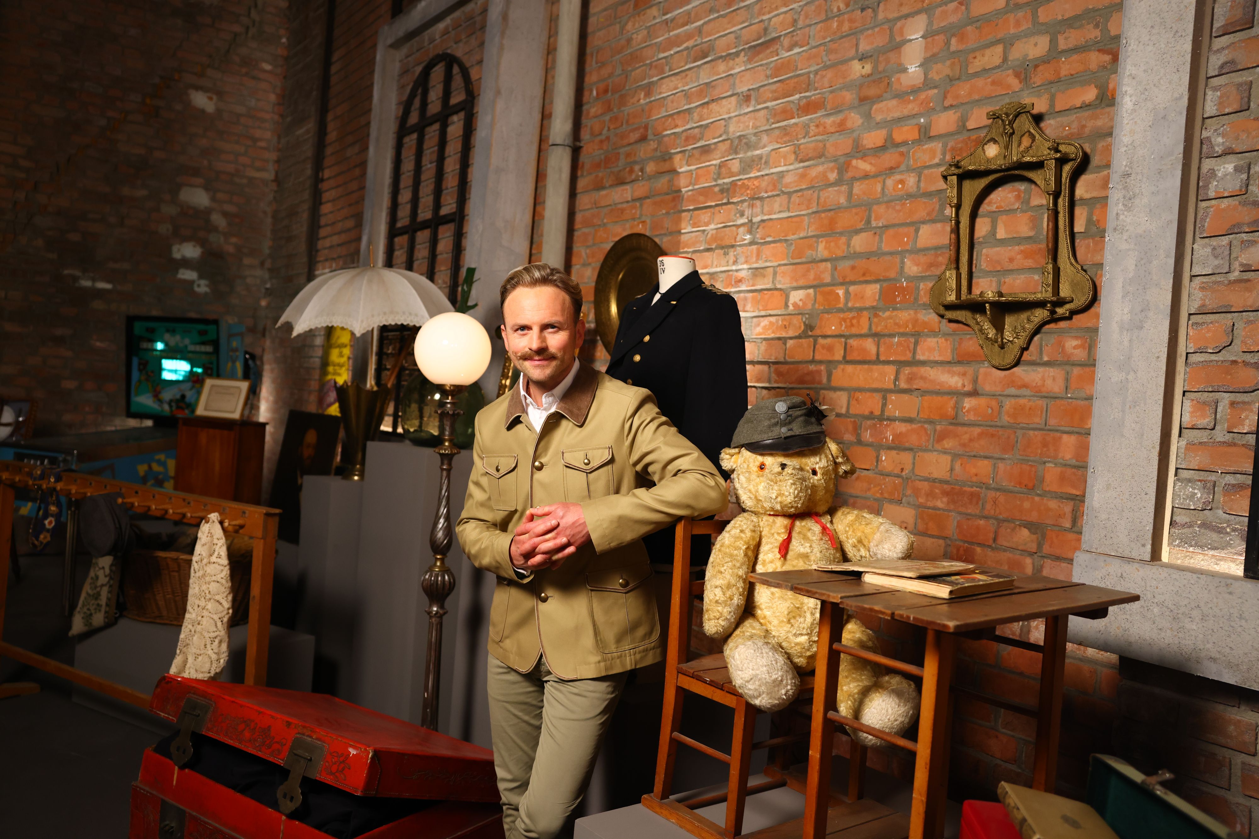 Willi Gabalier am Set von 