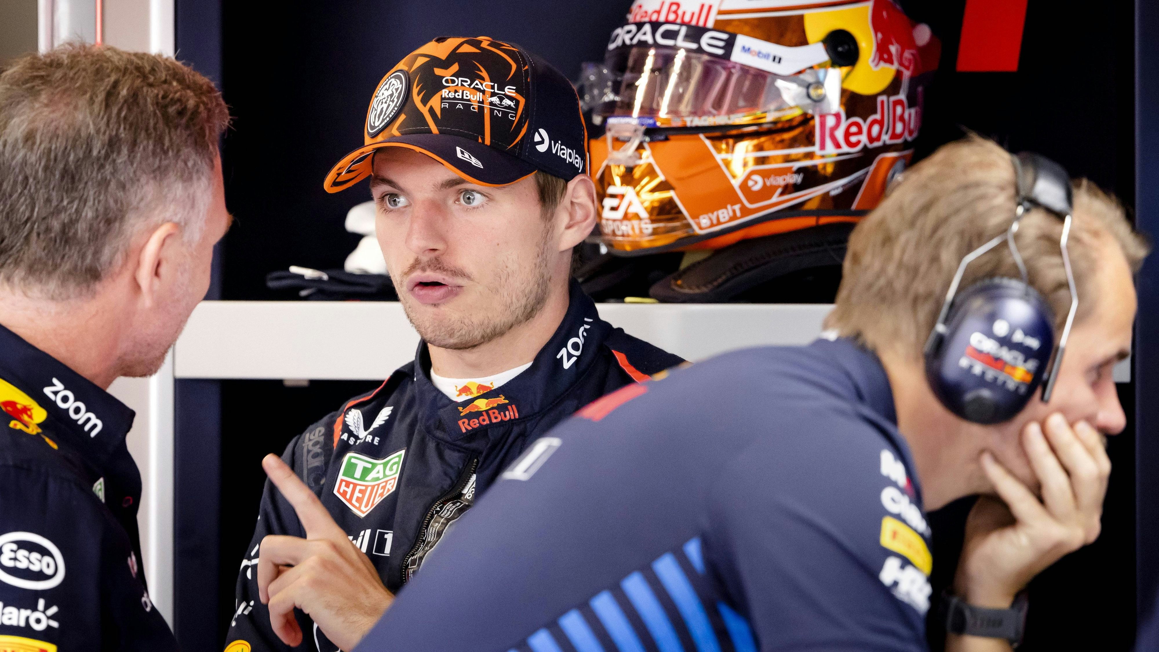 Red-Bull-Star Max Verstappen und Teamchef Christian Horner. 