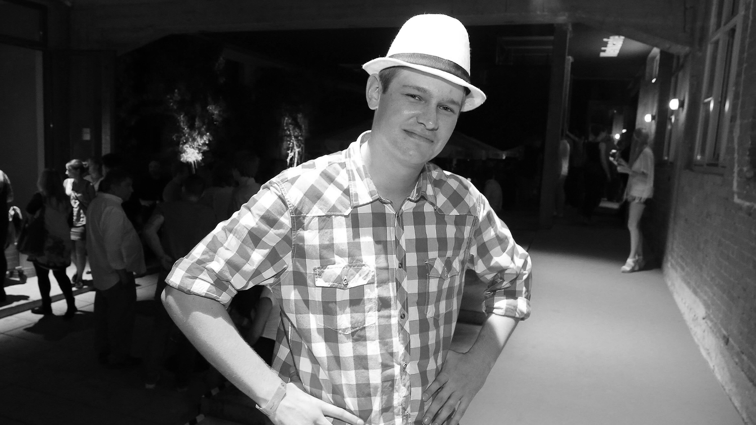 Von 2011 bis 2022 spielte Falko Ochsenknecht in der Serie die Rolle des Ole Peters.