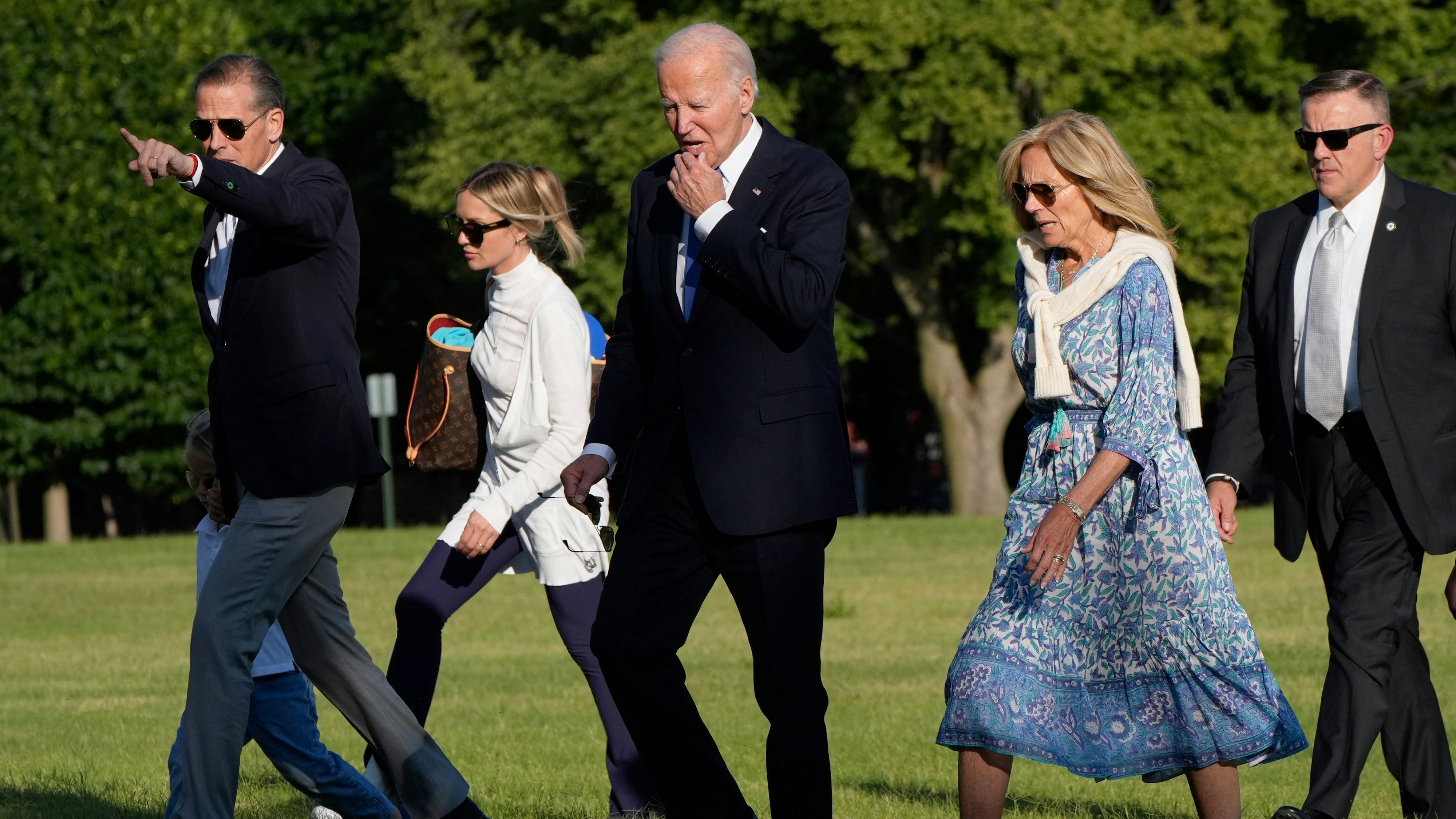 Rückkehr aus Camp David: Präsident Joe Biden mit Ehefrau Jill, Sohn Hunter Biden mit Ehefrau Melissa Cohen Biden