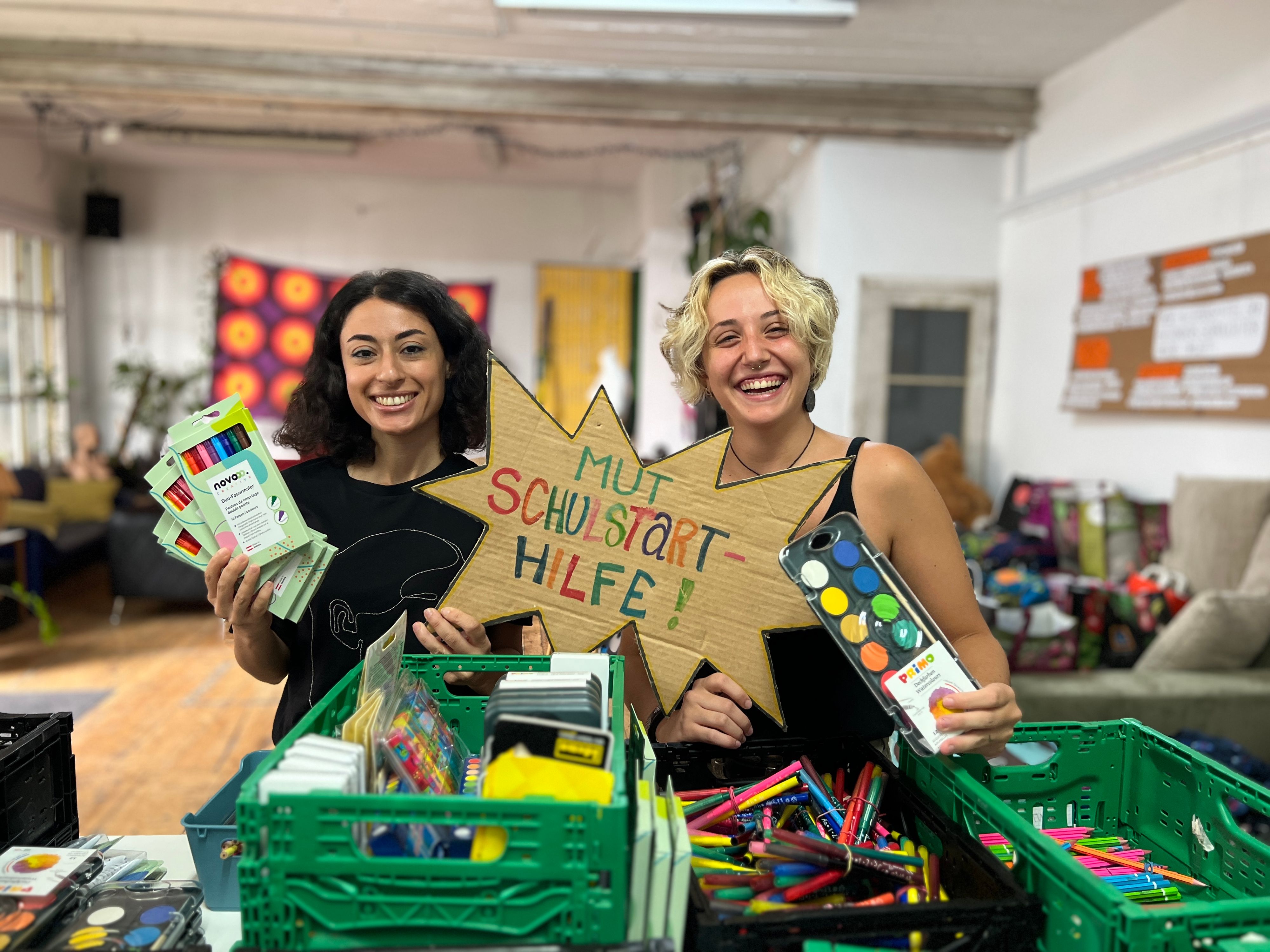 Der Verein MUT hat wieder seine Schulstarthilfe-Aktion gestartet.