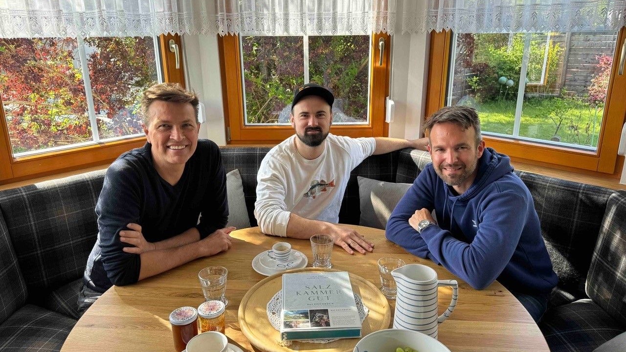 Robert Steiner, Koch des Jahres 2023 Lukas Nagl und Peter Zeitlhofer bei den Aufnahmen für den Podacast