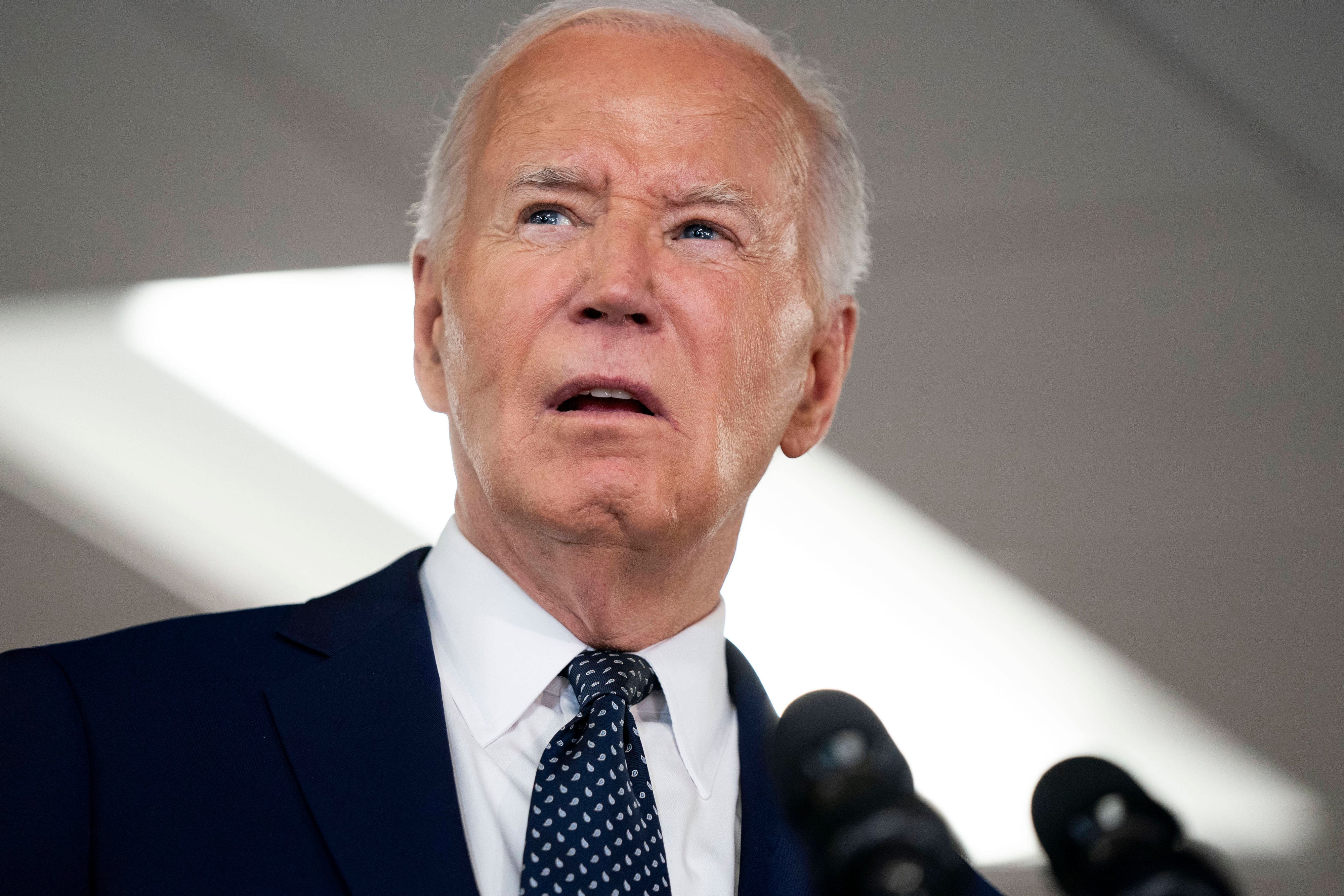 Reiche demokratische Spender, die glauben, dass ein anderer Kandidat bessere Chancen hat, schweigen zunehmend über US-Präsident Joe Biden – aus Angst vor negativen Folgen für die Partei.