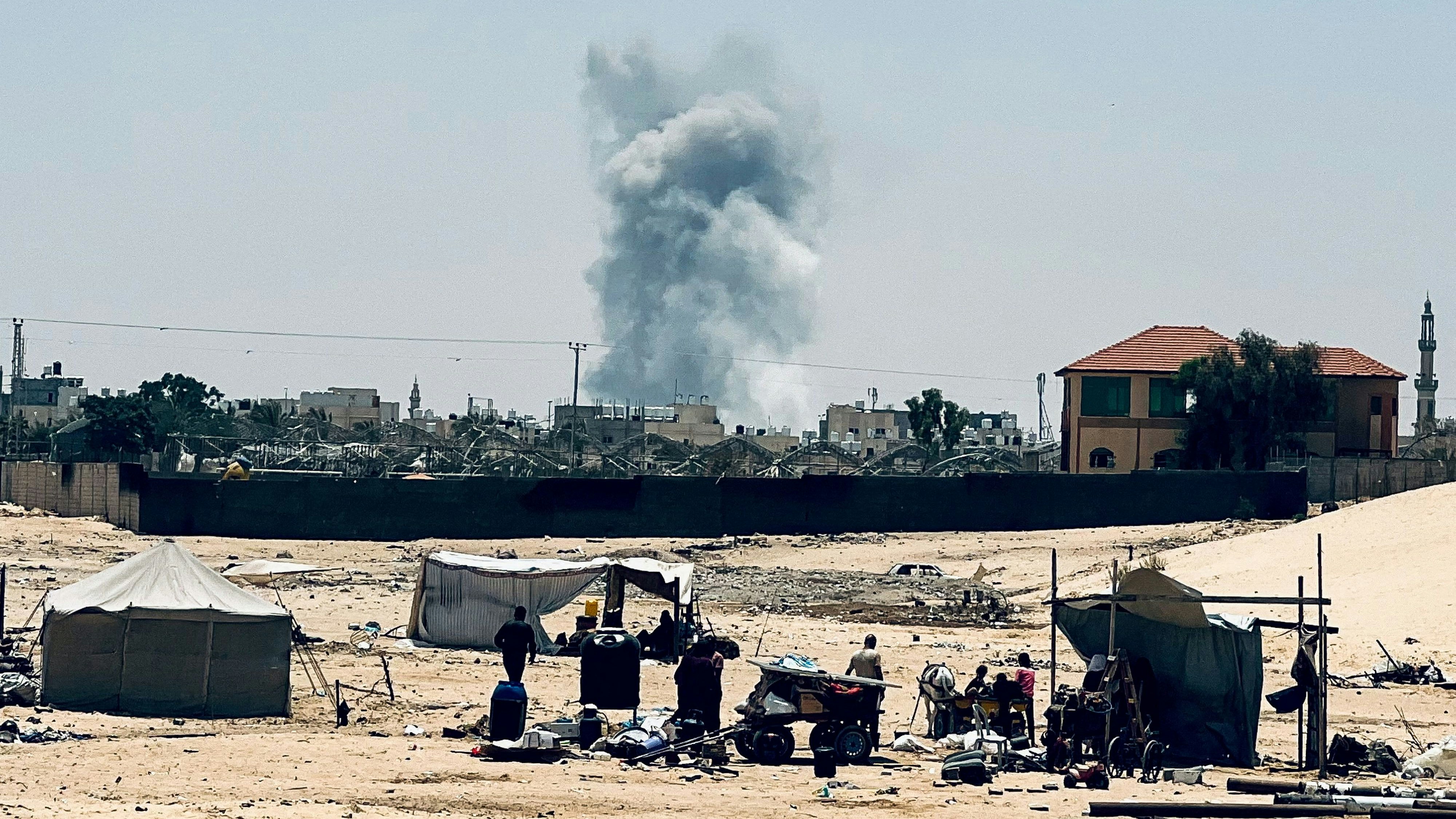 Seit dem 6. Mai stößt Israel in der Stadt Rafah vor, wodurch Hunderttausende Palästinenser auf der Flucht sind.