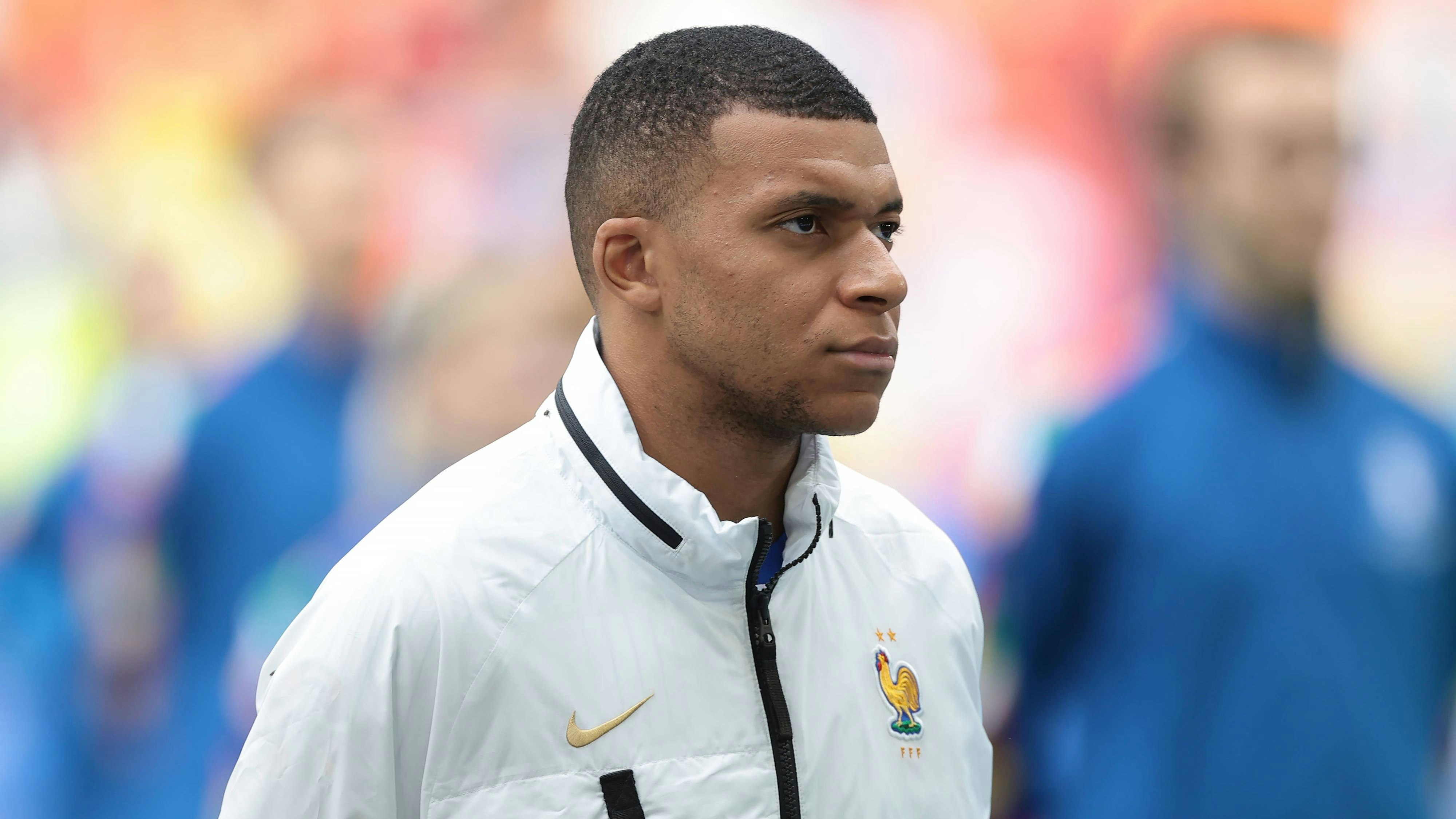 Fußball-Star Kylian Mbappe meldete sich neuerlich politisch zu Wort. 