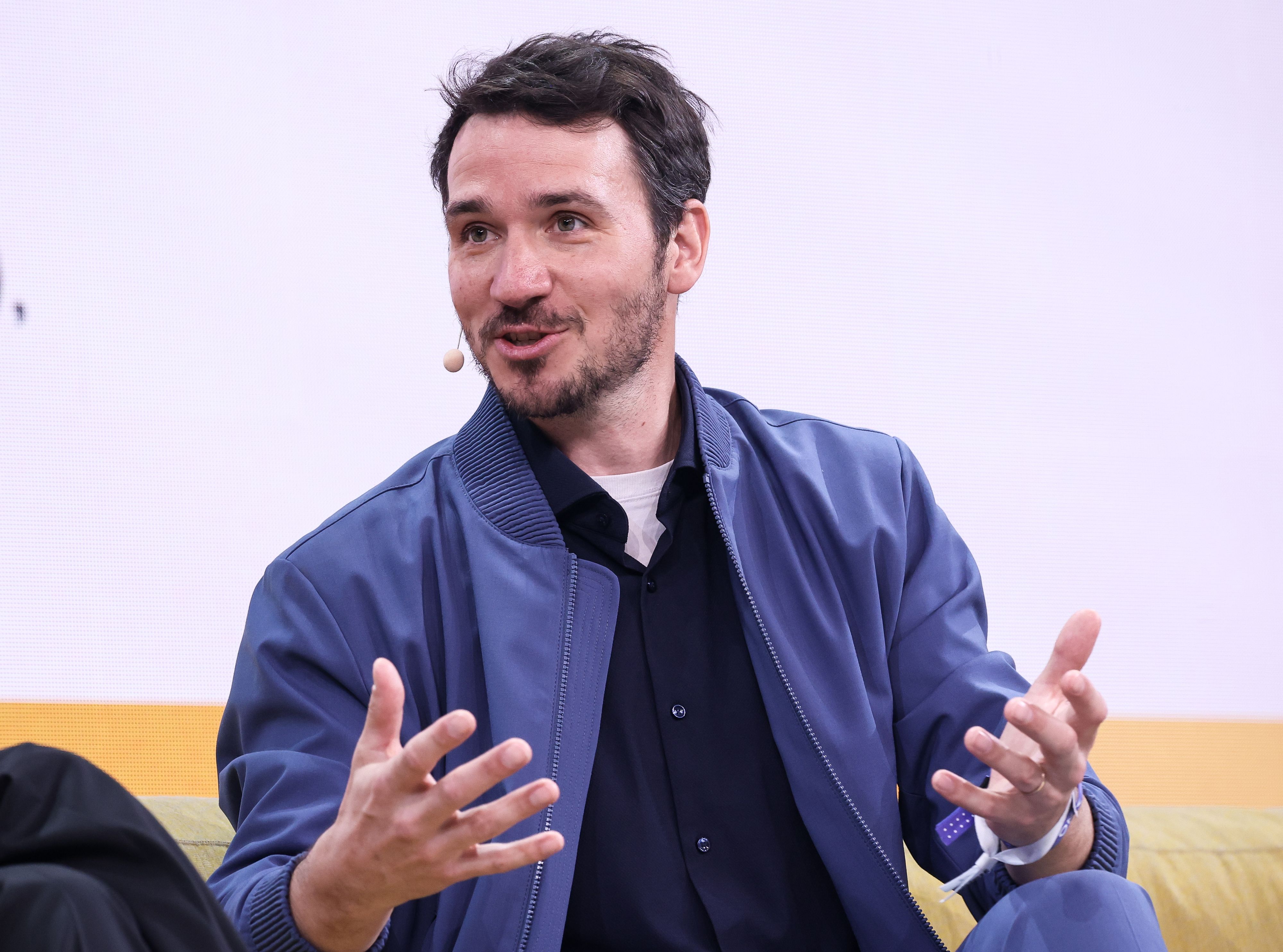 Ex-Skistar Felix Neureuther sieht die Klage des österreichischen Skiverbandes gegen die FIS kritisch. 