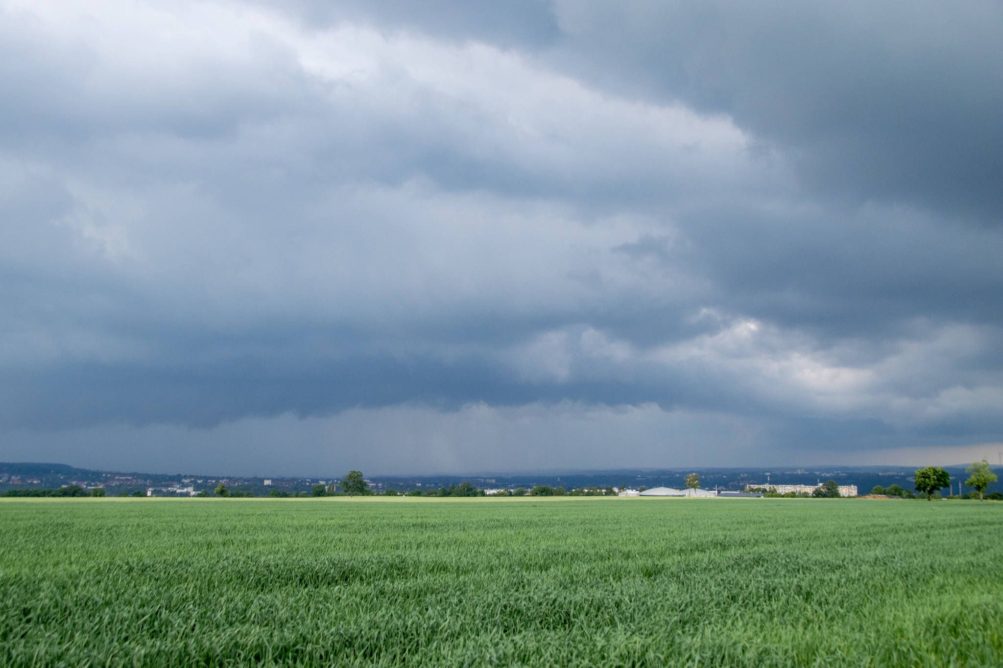 In Teilen Österreichs drohen am Samstag schwere Unwetter. (Symbolbild)