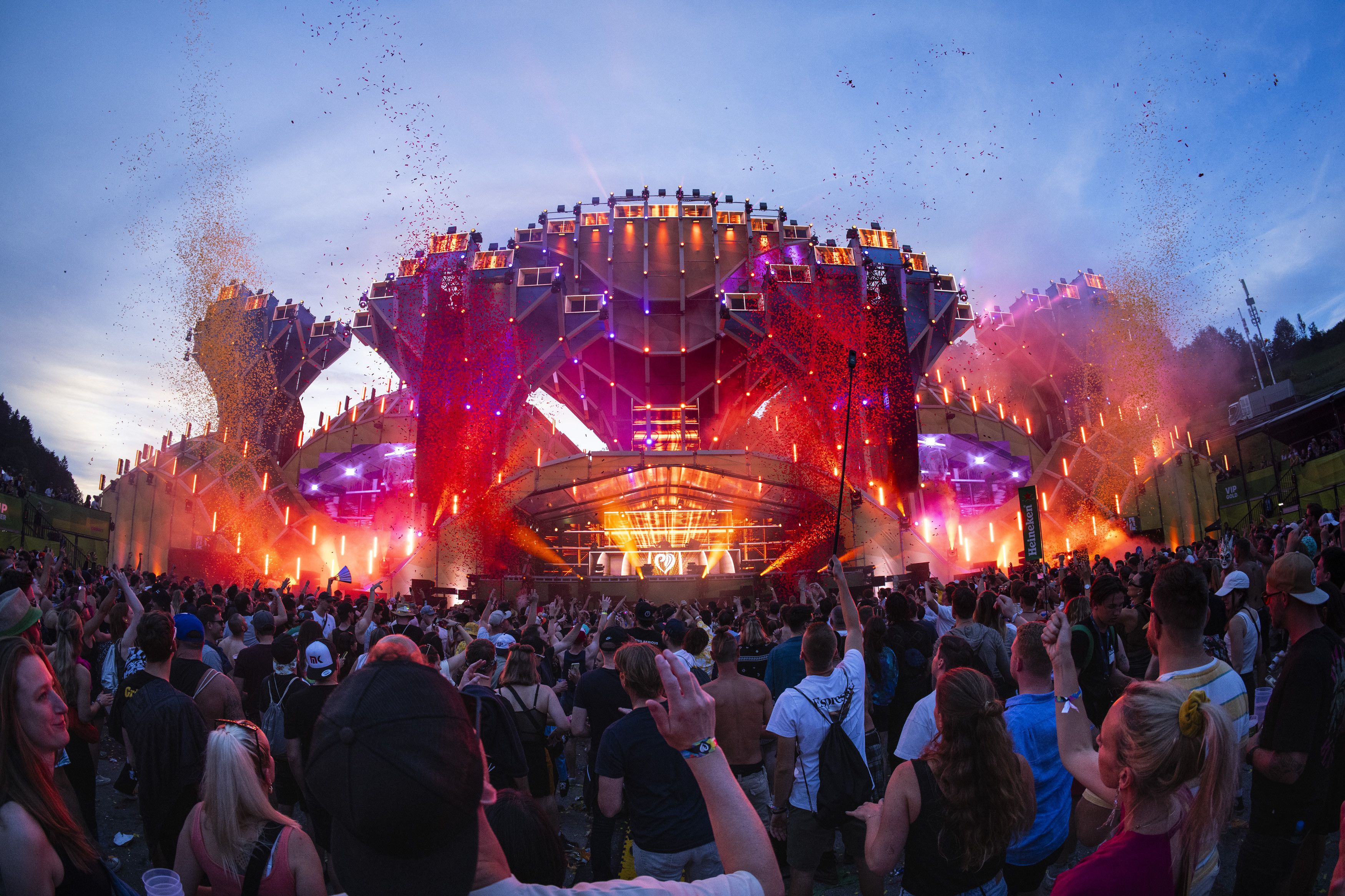 Am Vortag gab es beim Electric Love Festival noch keine Probleme mit dem Wetter.