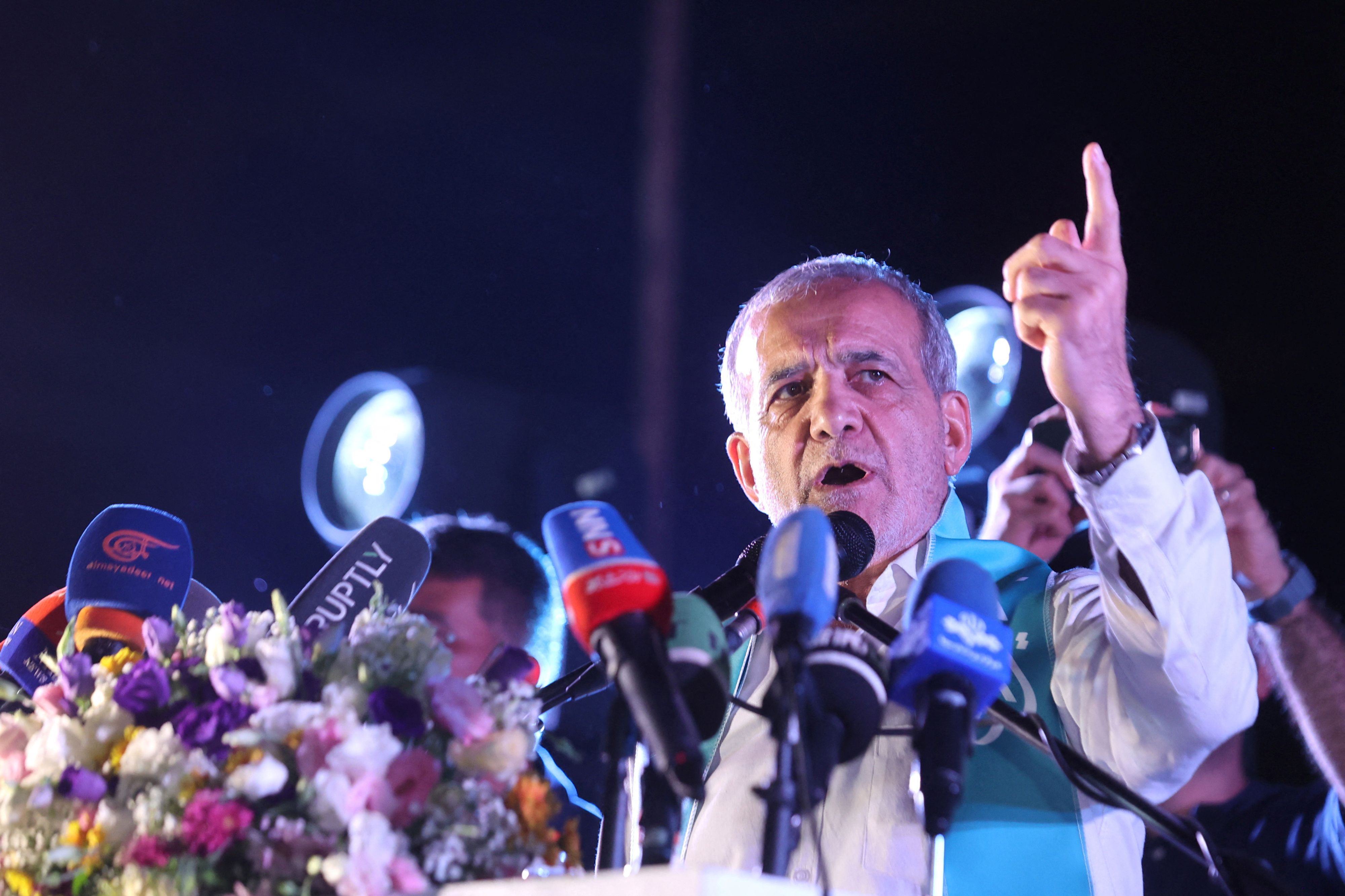 Masoud Pezeshkian bei Wahlkampfveranstaltung in Teheran Anfang Juli