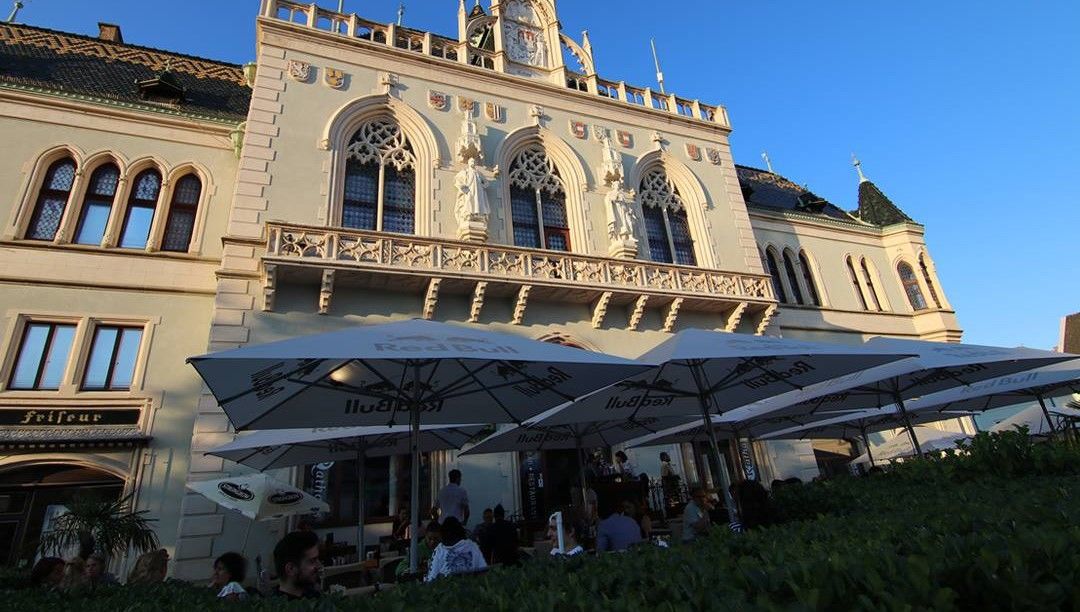 Im Rathauscafé kann man nach positivem Abschluss des Konkursverfahrens aufatmen.