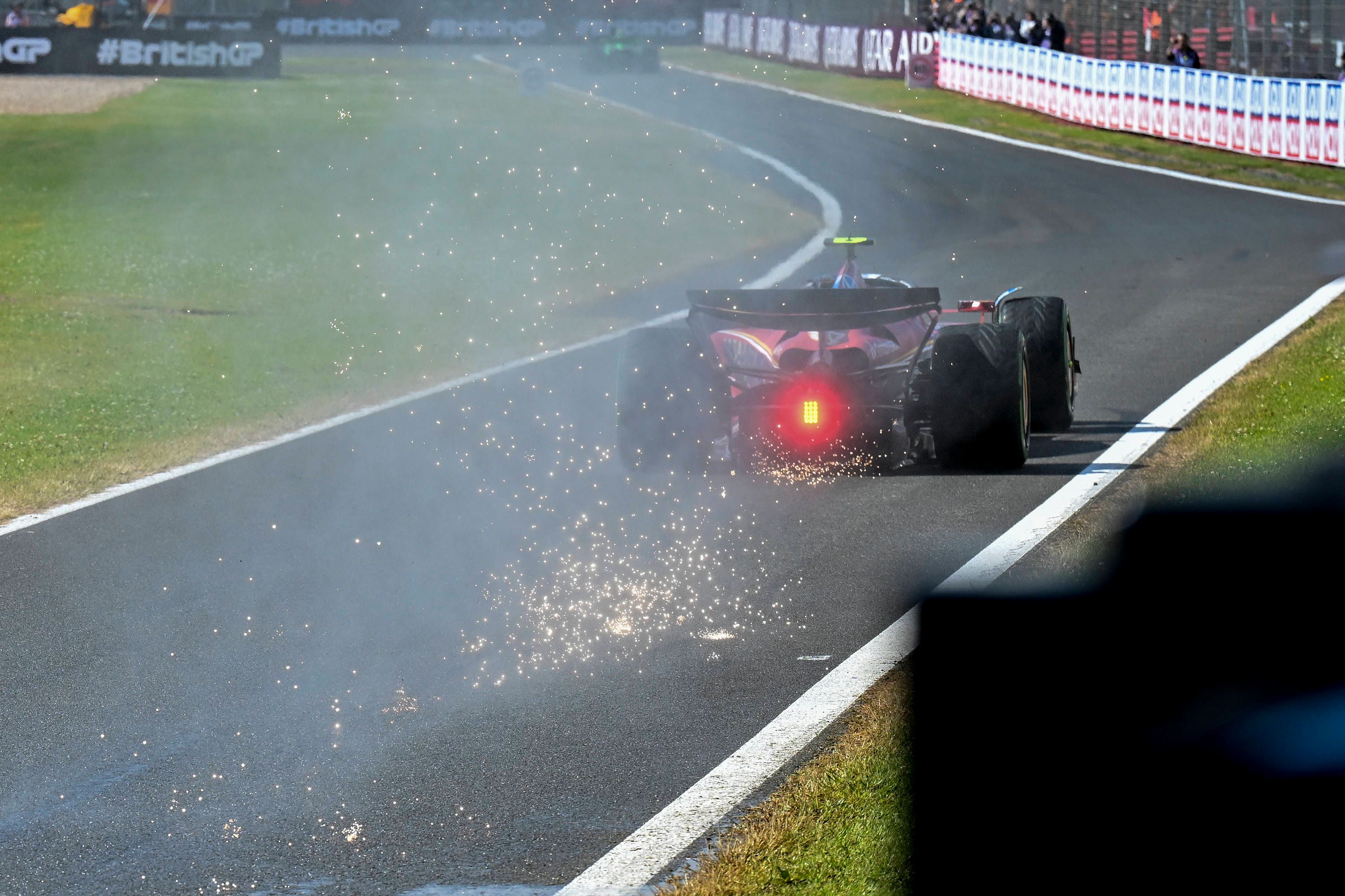Bei Ferrari sprühen die Funken.