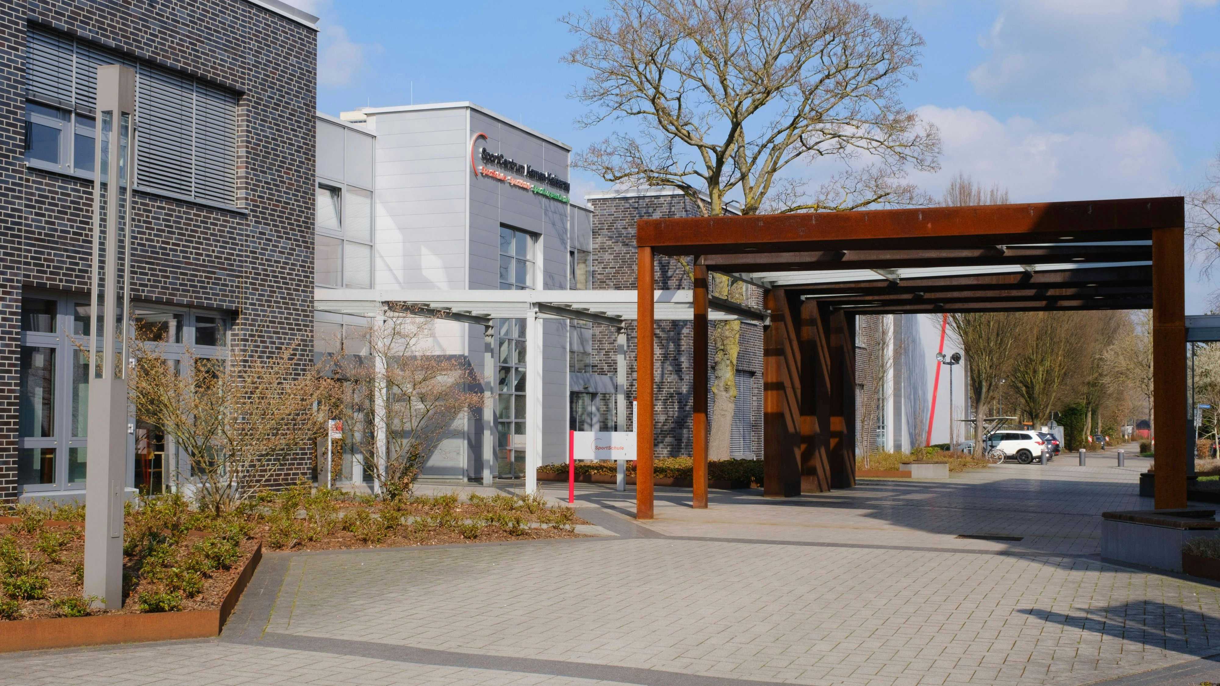 In der Sportschule Kaiserau hat Albaniens Fußballteam sein eM-Quartier aufgeschlagen. 