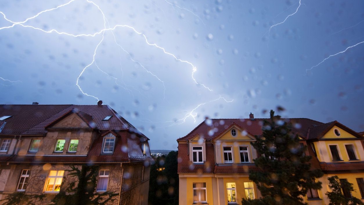 Heftige Gewitter werden erwartet. Symbolbild
