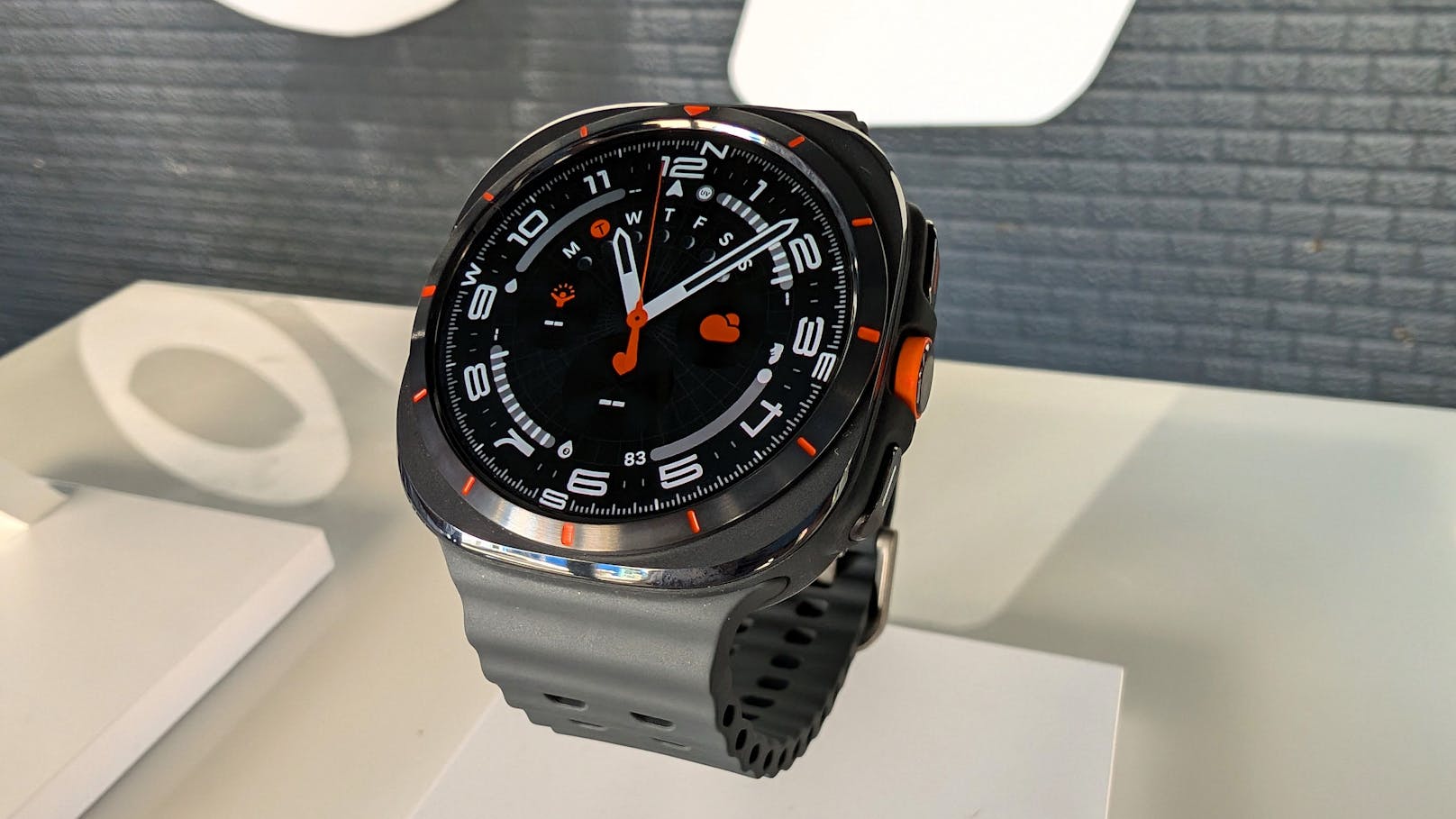 Die Galaxy Watch Ultra kostet in Österreich 699 Euro.