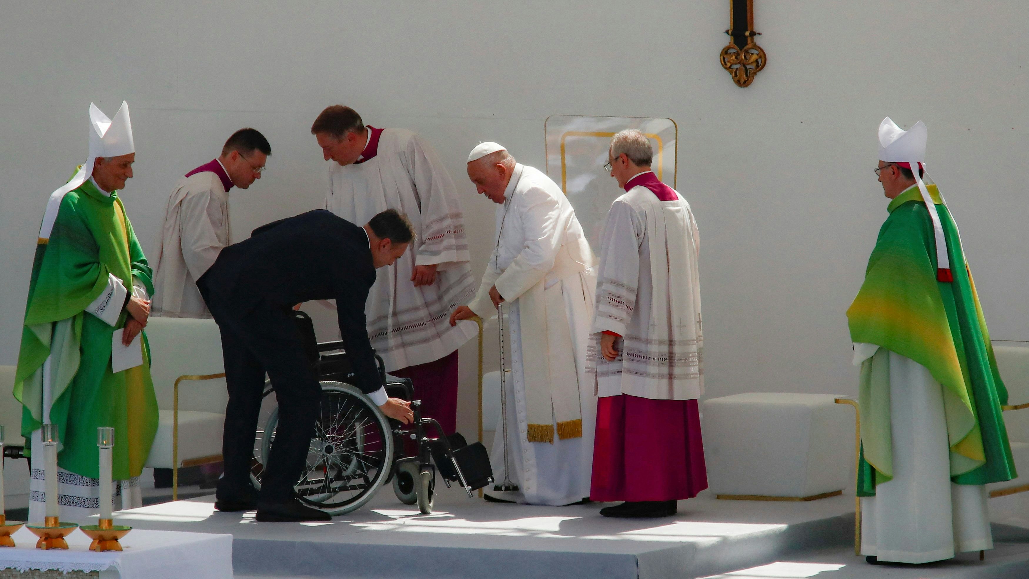 Pope Francis prepares to leave after presiding over a mass for the conclusion of the 50th Catholic Social Week at Piazza Unita d'Italia, in Trieste, Italy, July 7, 2024. 