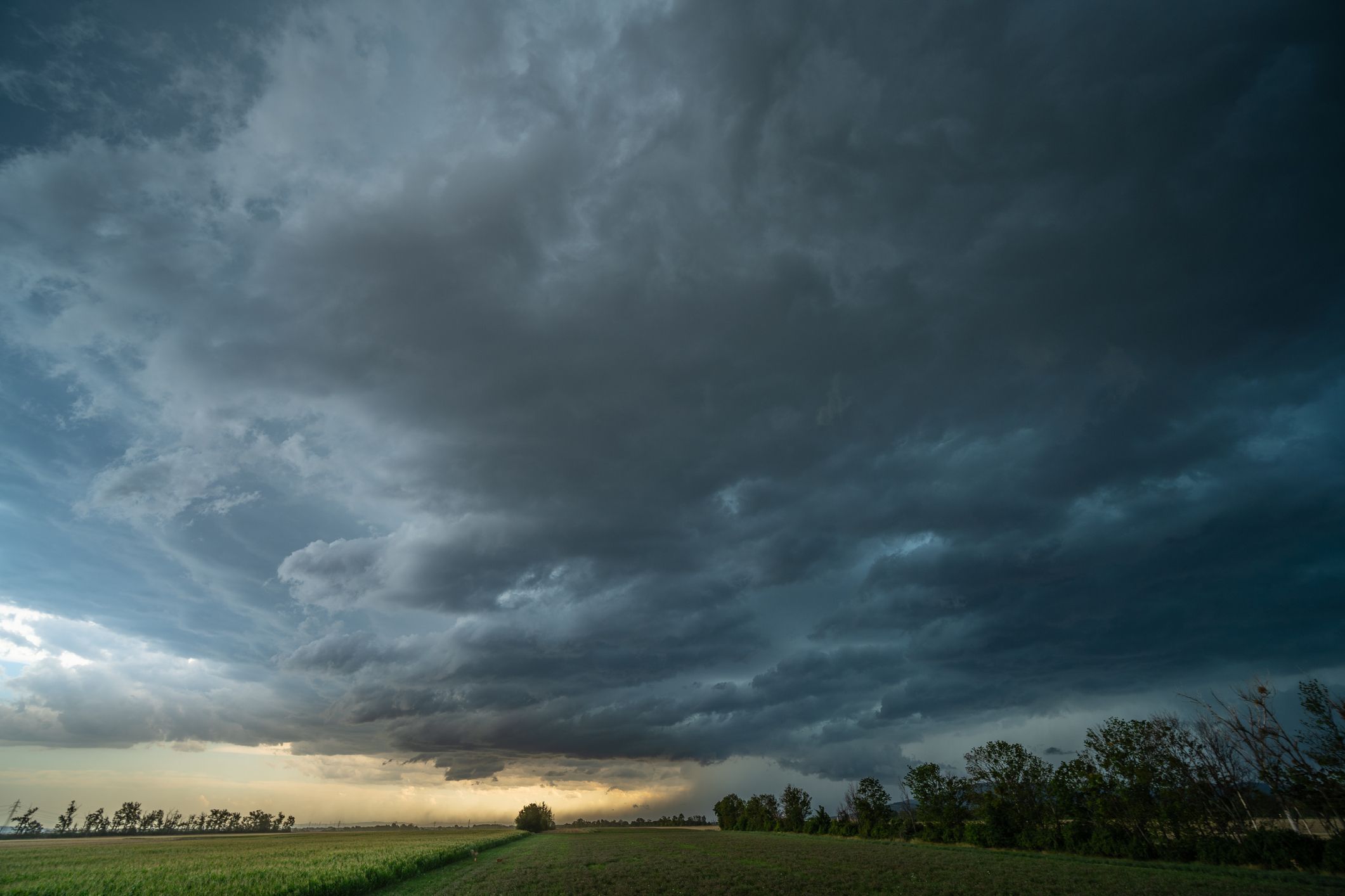 Am Freitag ziehen schwere Unwetter durch Österreich. (Symbolbild)