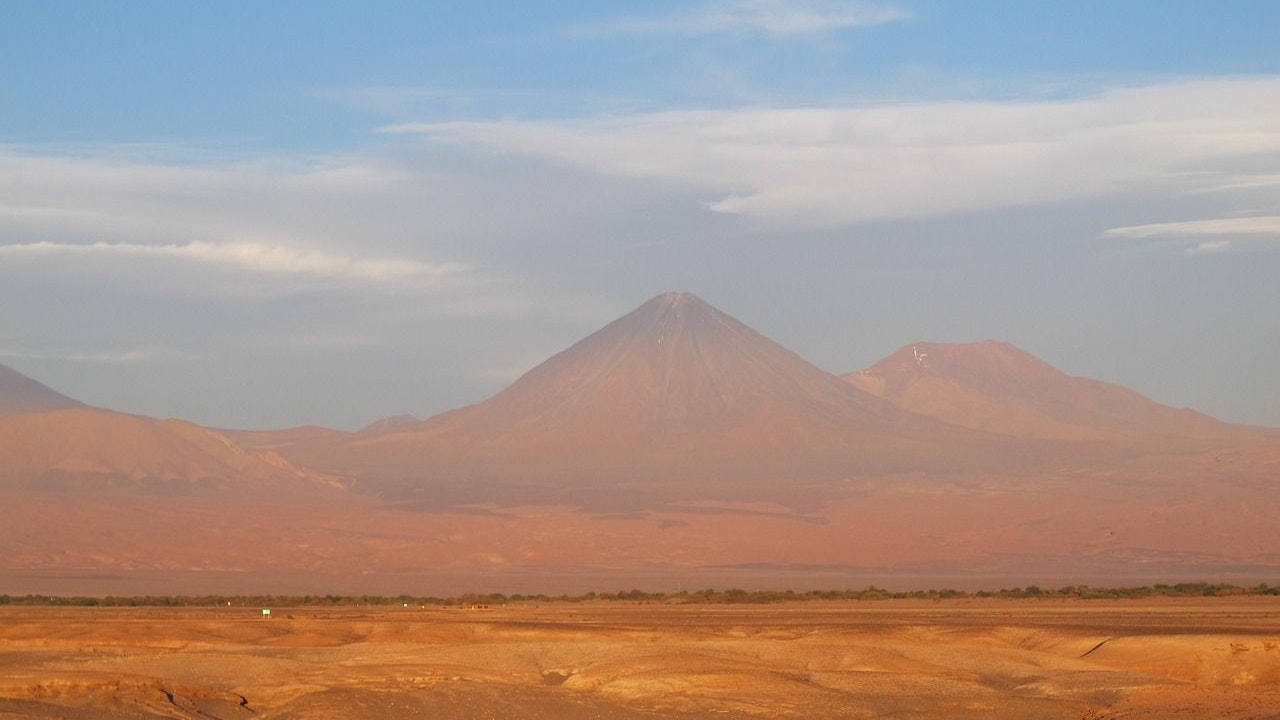 Eher trostlos: So schaut's normalerweise in der Atacama-Wüste aus