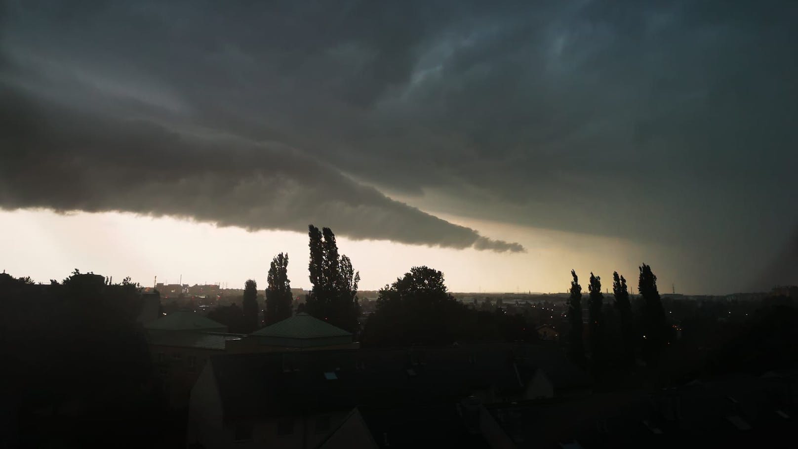 Auch in Wien-Simmering spielte das Wetter verrückt.