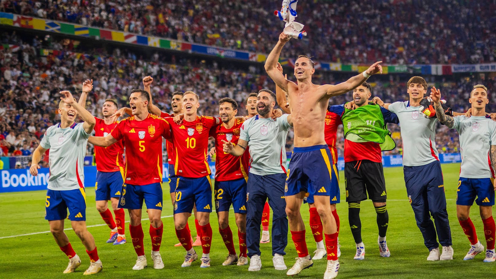 Spanien spielt um den EM-Pokal und dicke Prämie