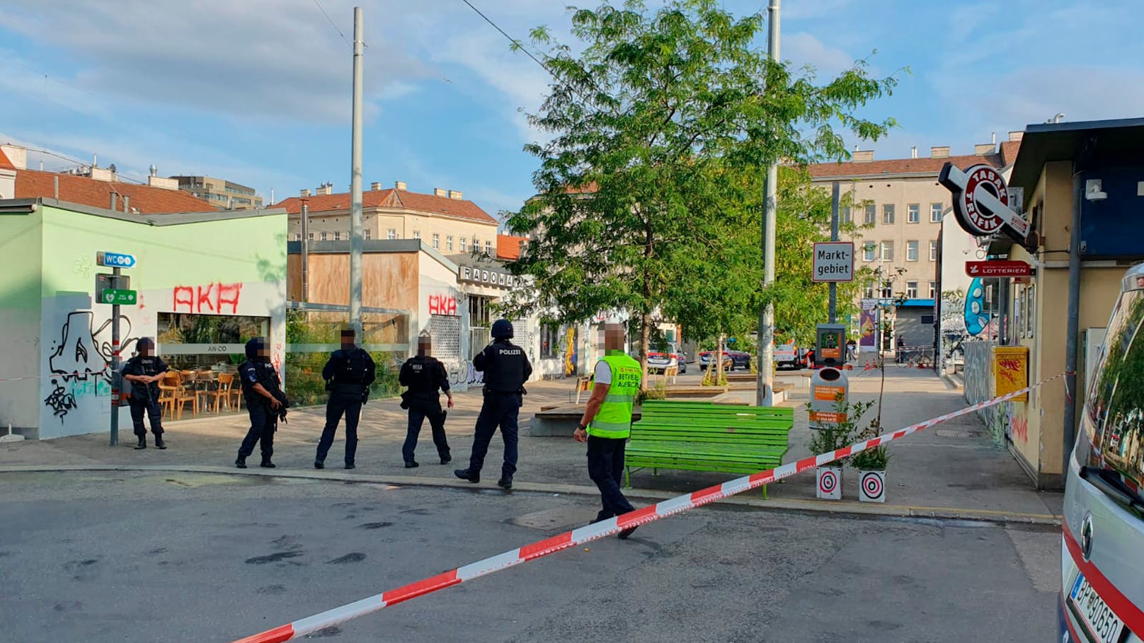 Schüsse am Yppenplatz – Polizei forscht Täter aus