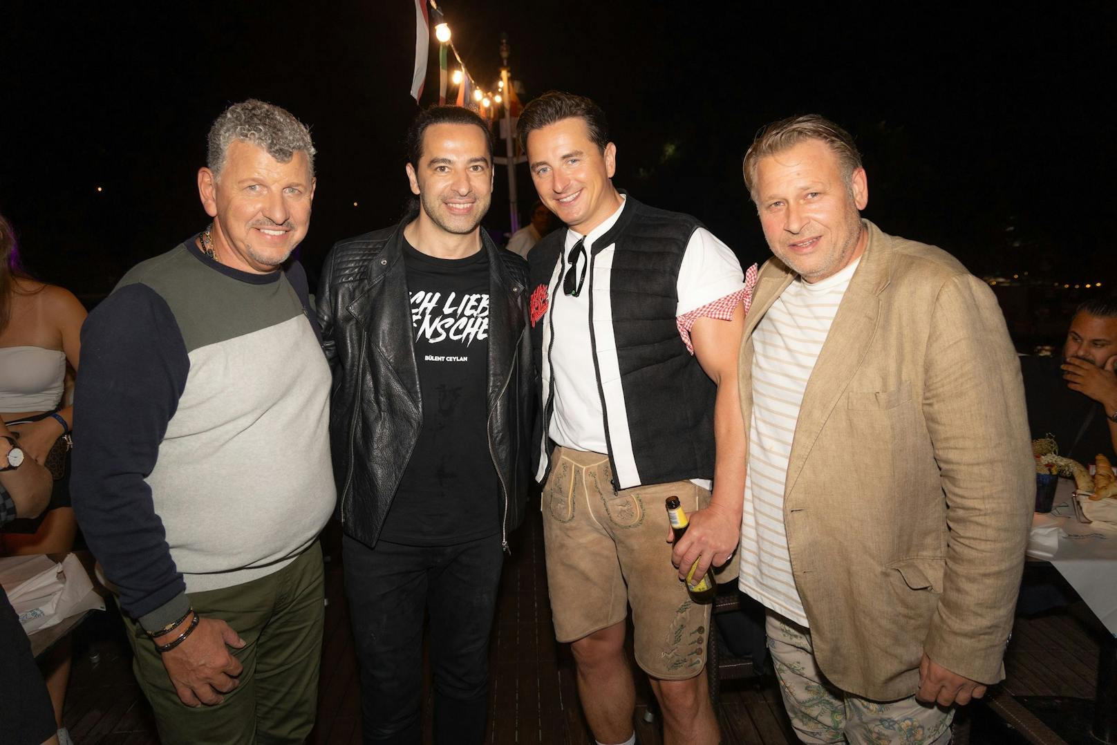 Semino Rossi, Bülent Ceylan, Andreas Gabalier und Nils Klingohr bei der After-Party