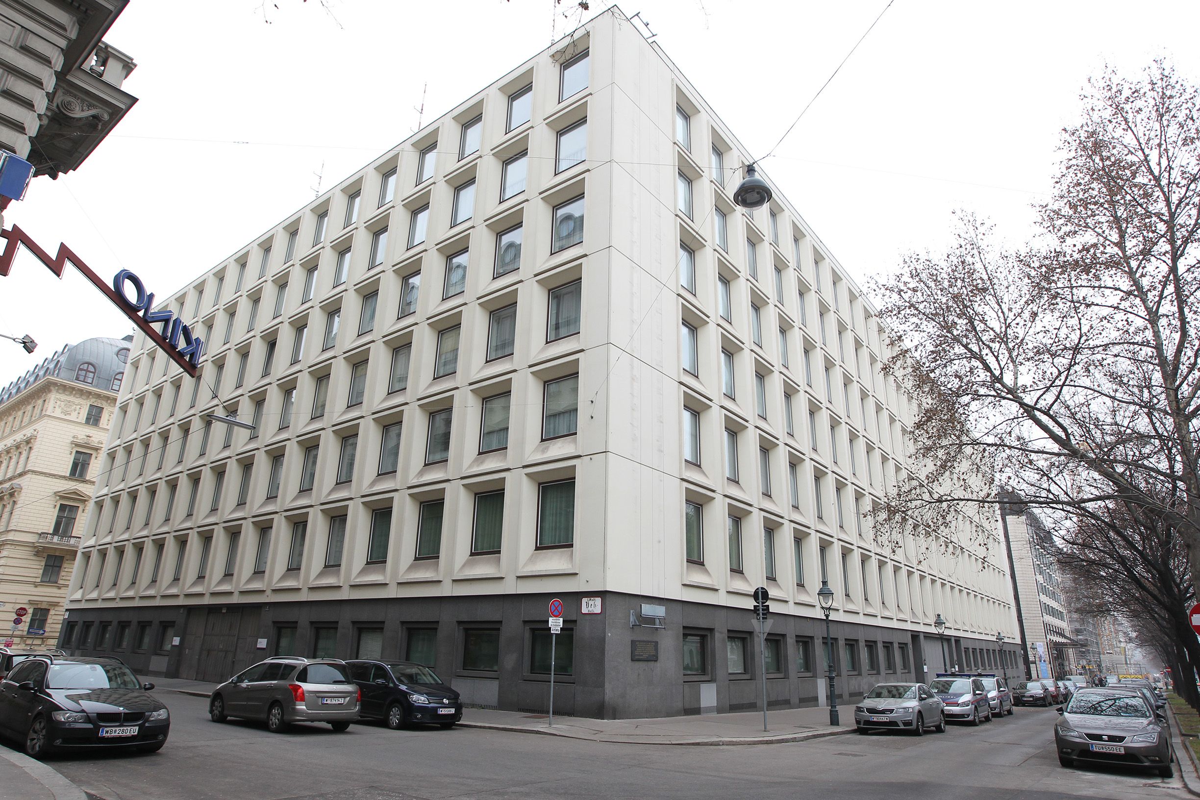 Landespolizeidirektion Wien am Schottenring 7.