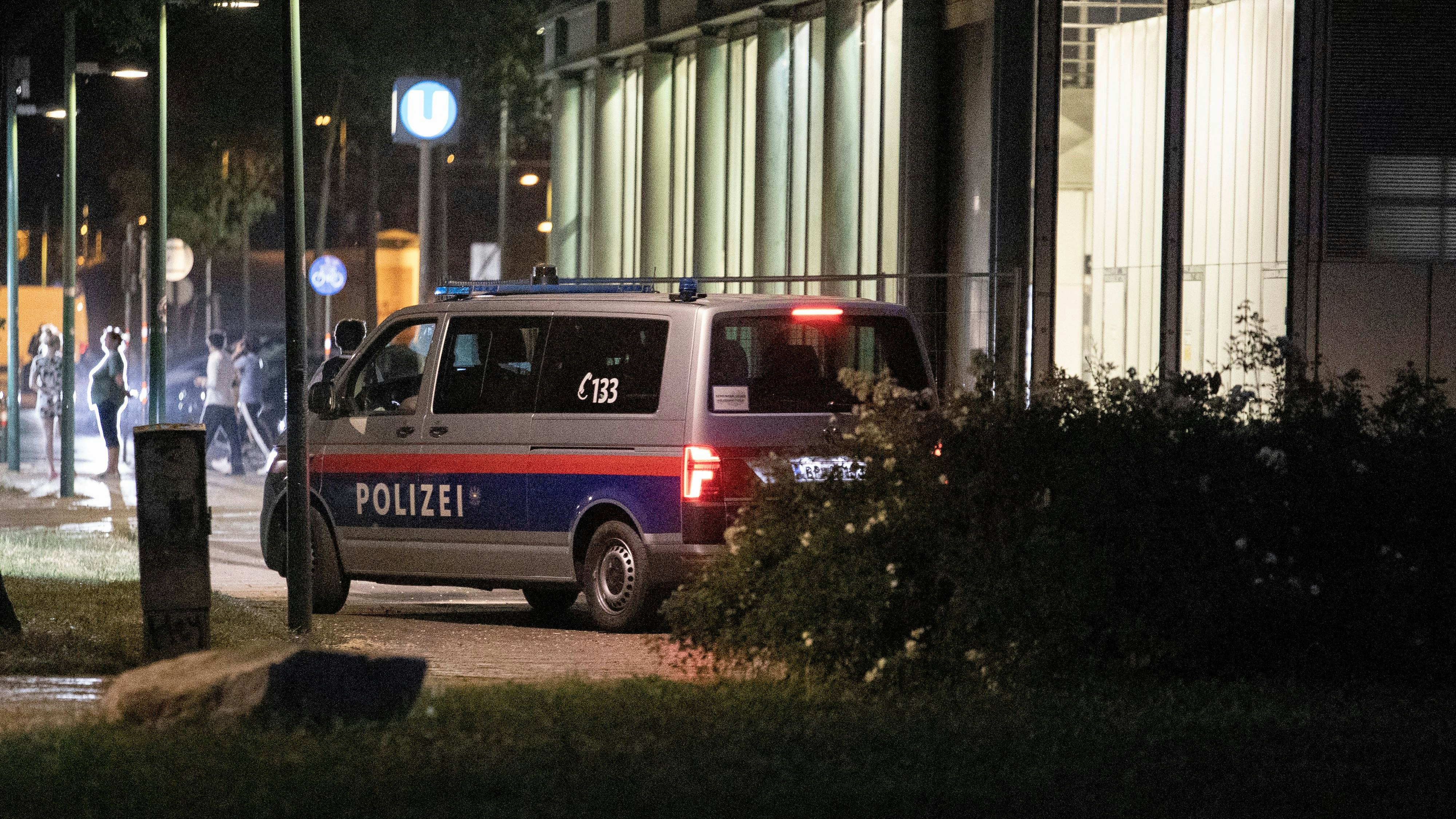 Die Polizei leitete umgehend Fahndungsmaßnahmen ein. (Symbolbild)