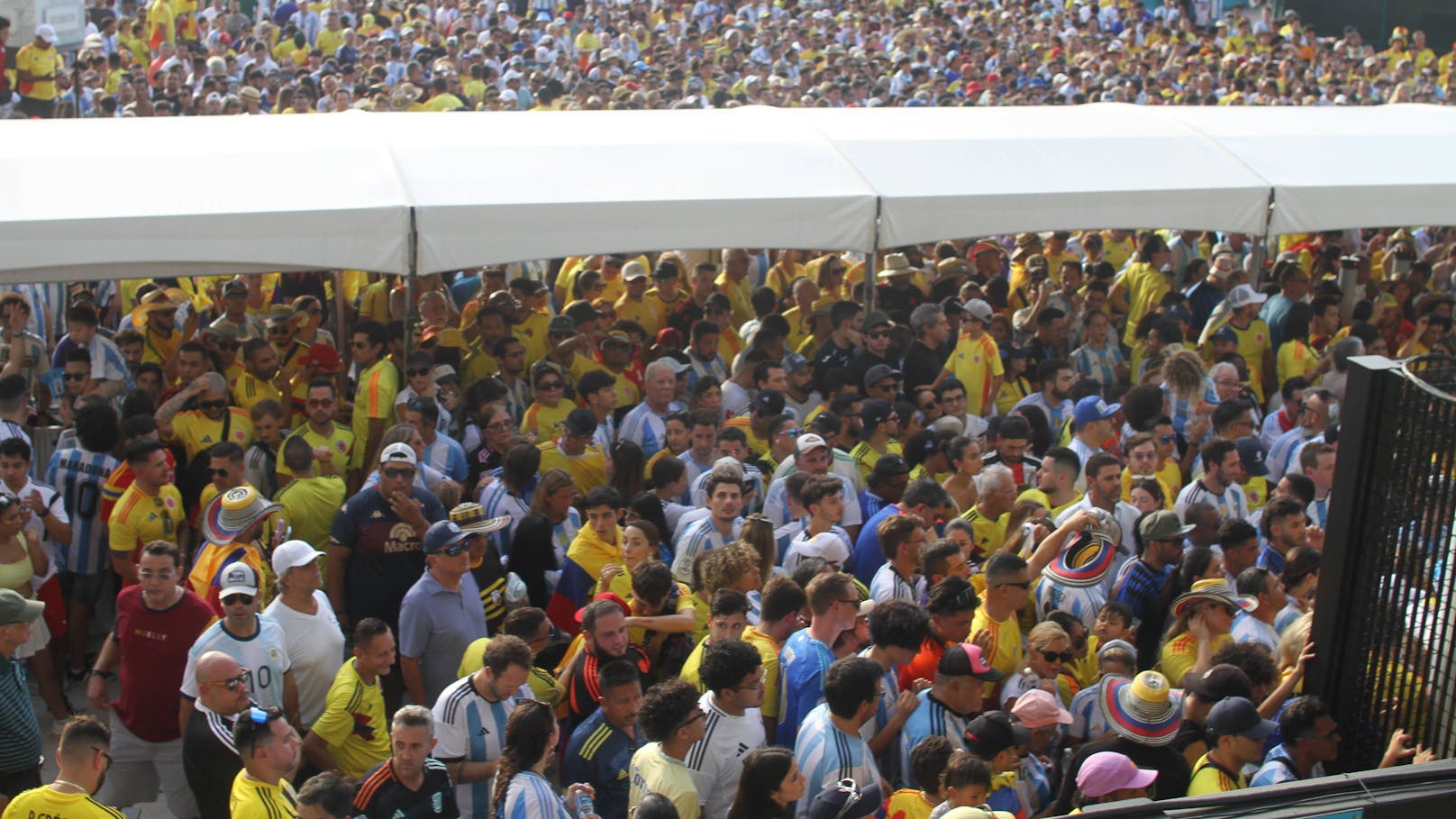Fan-Chaos bei Argentiniens Rekord-Sieg in Miami