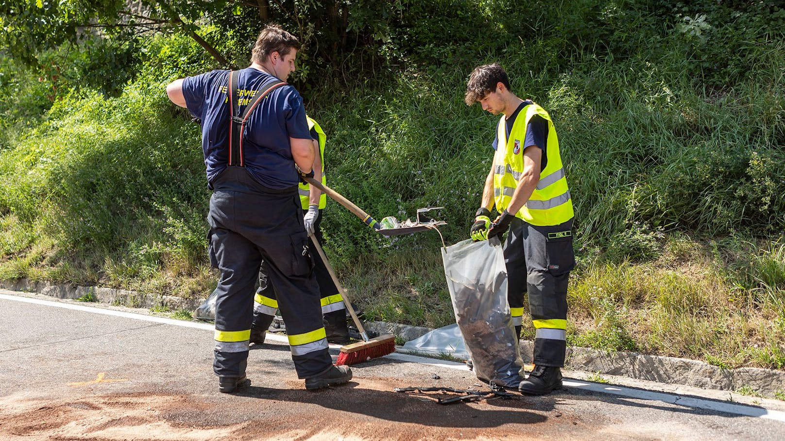 Tödlicher Verkehrsunfall auf der B3 zwischen Stein und Tothenhof