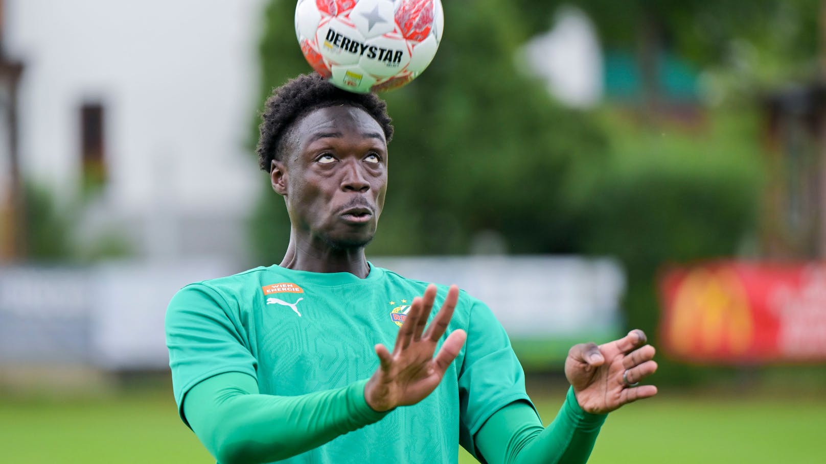 <strong>Serge-Philippe Raux-Yao:</strong>&nbsp;Der französische Innenverteidiger kickte zuletzt bei Rodez AF in der Ligue 2.