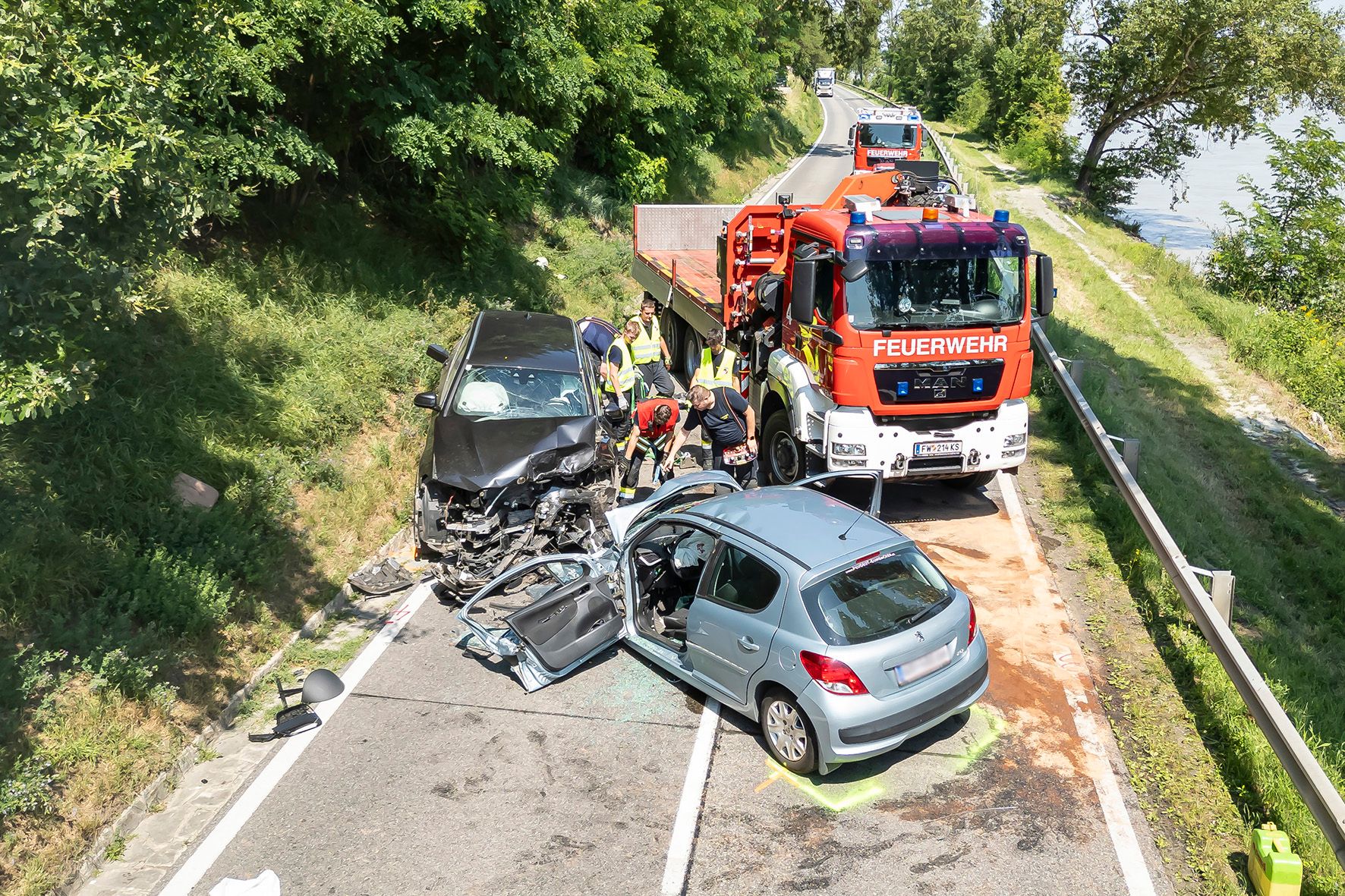 Tödlicher Verkehrsunfall auf der B3 zwischen Stein und Tothenhof