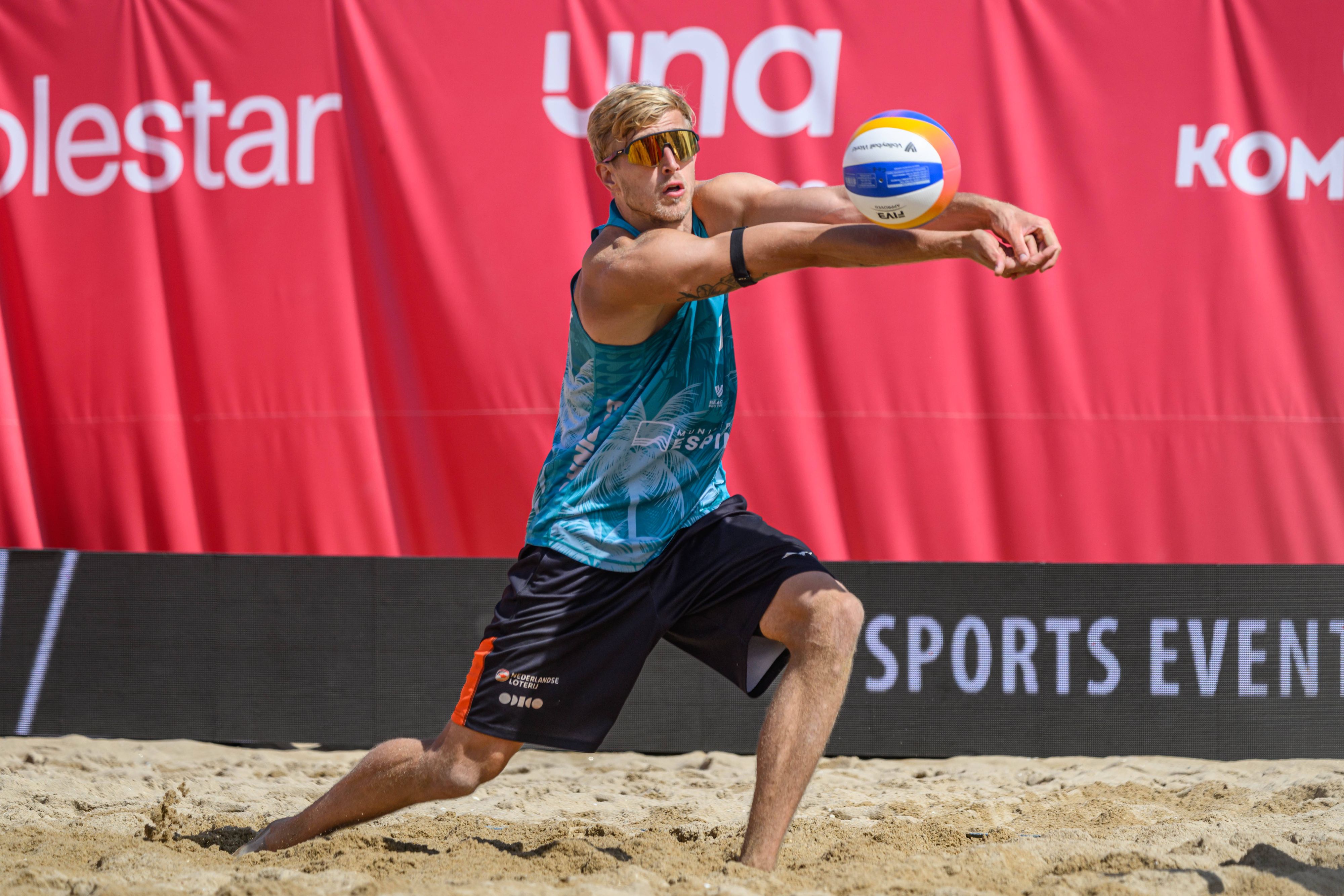 Steven van de Velde nimmt an den Olympischen Spielen in Paris teil.