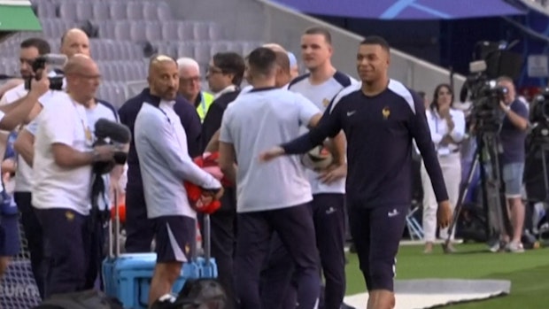 Eigentore, Stars, Rekorde: Die besten Bilder der EM