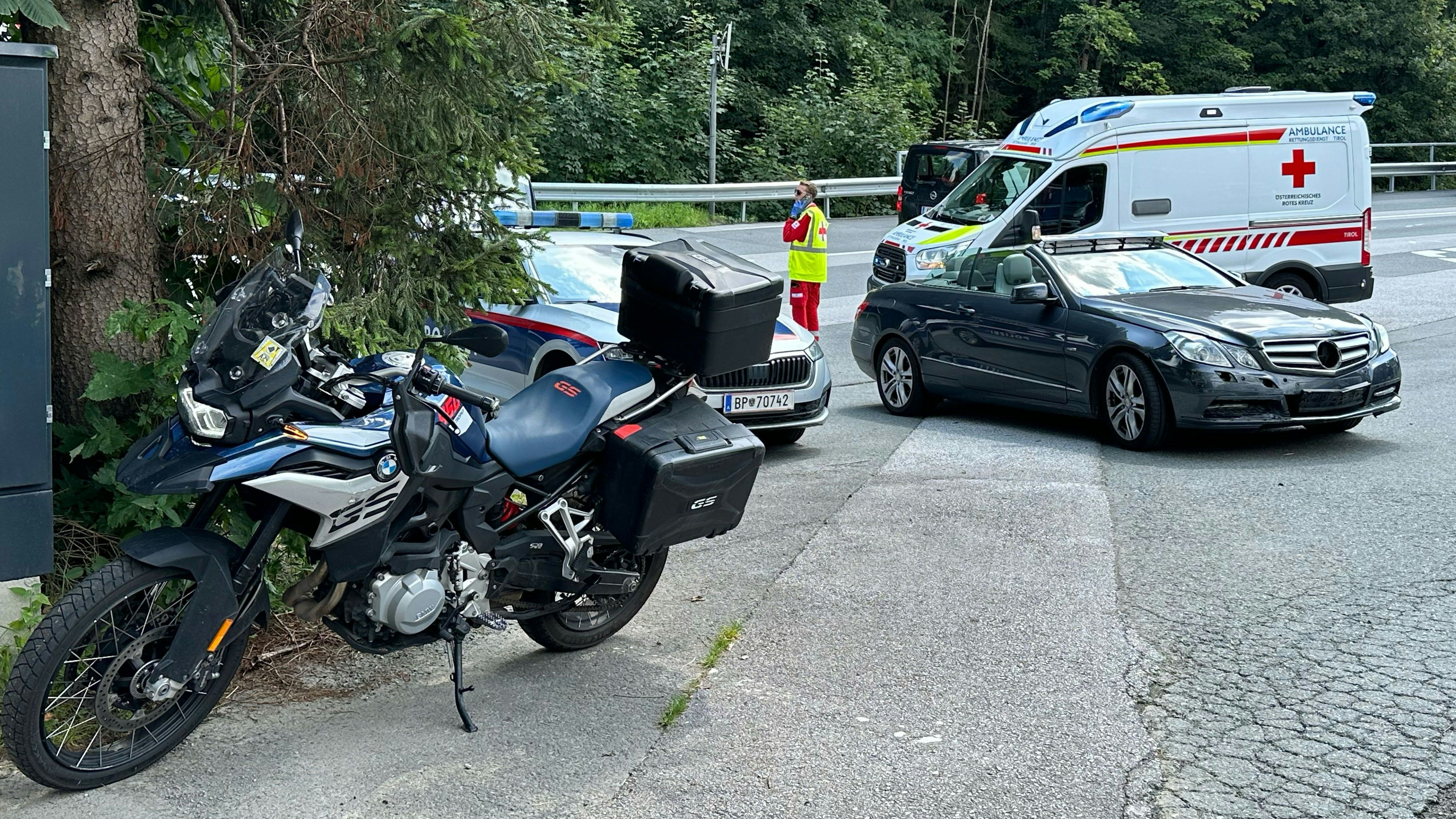 Das Ehepaar wurde bei dem Unfall verletzt.