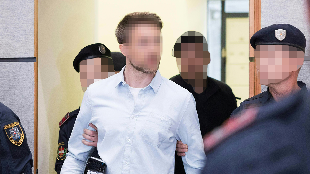 Heute.at - Nicht schuldig – Vater bestreitet Mord an Leon (6)