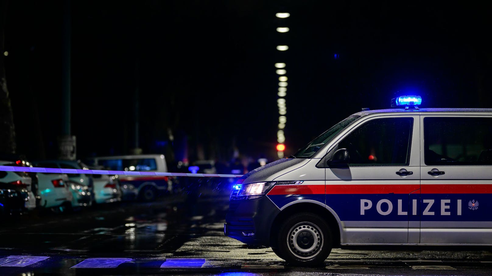 Messer-Serie! Verletzte bei blutigen Attacken in Wien