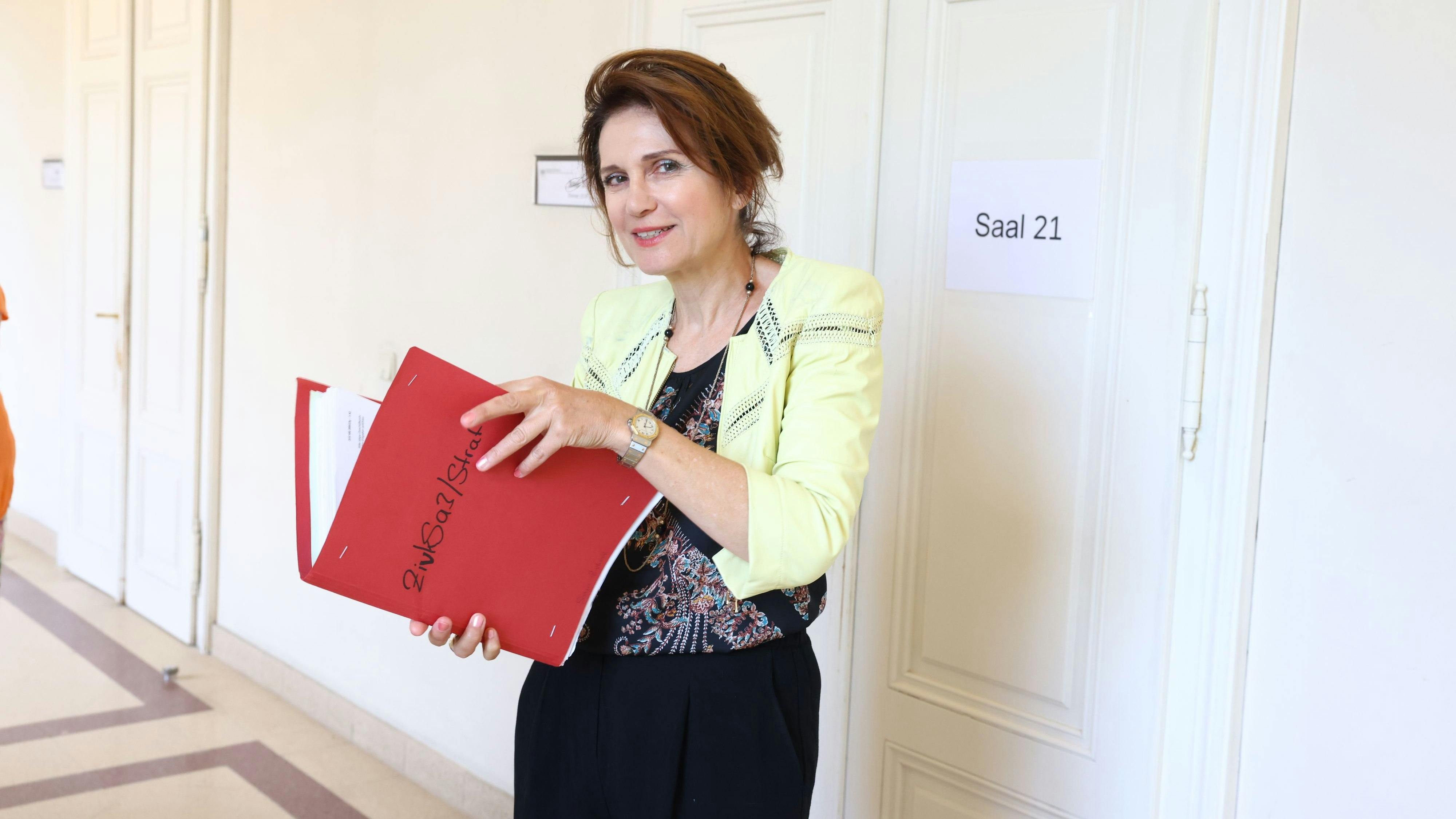 Staranwältin Astrid Wagner vertrat in der Causa.